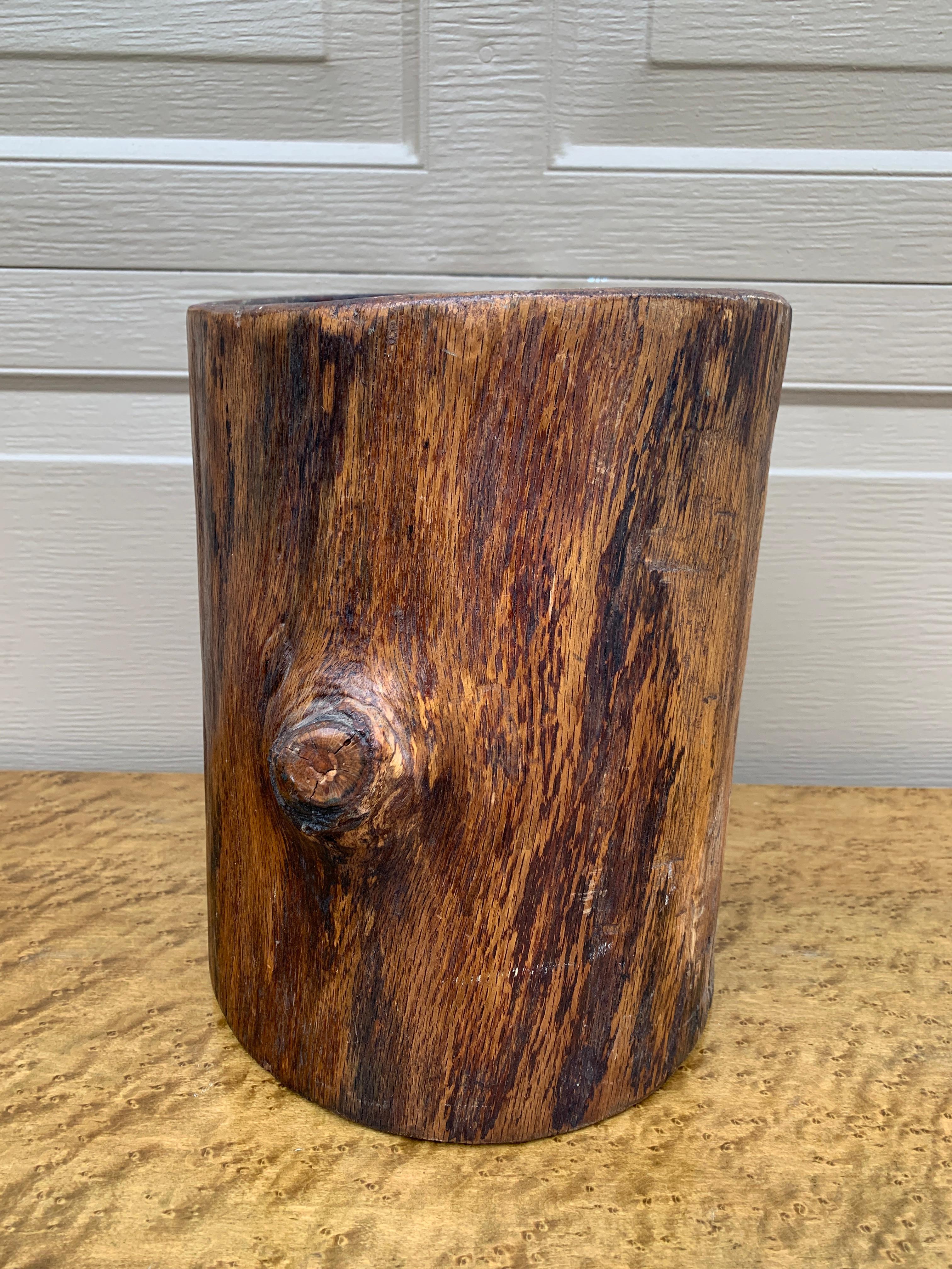 Jardinière Rustique Trompe l'Oeil Faux Bois Sculptée à la Main en vente 3