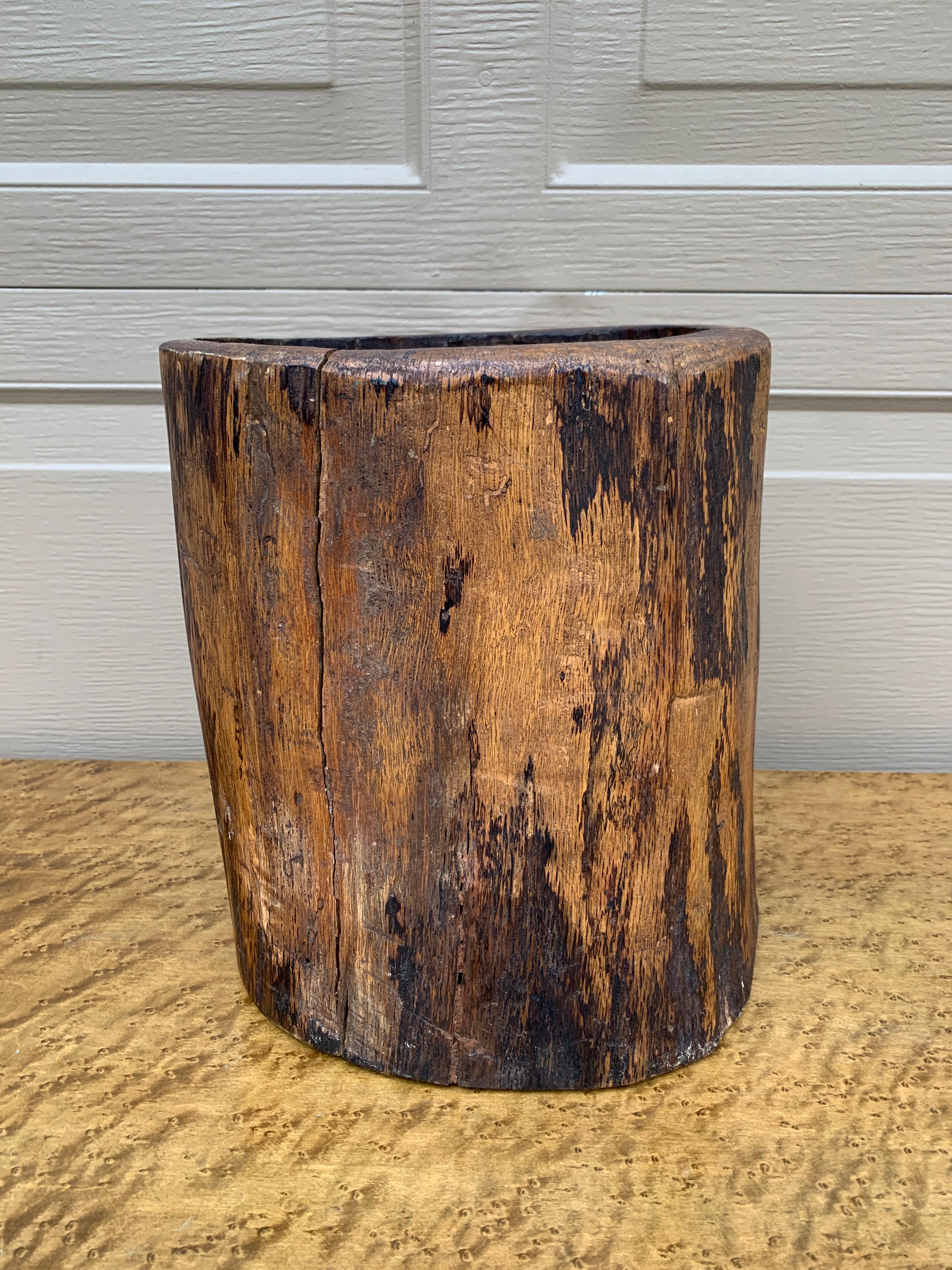 Jardinière Rustique Trompe l'Oeil Faux Bois Sculptée à la Main en vente 4