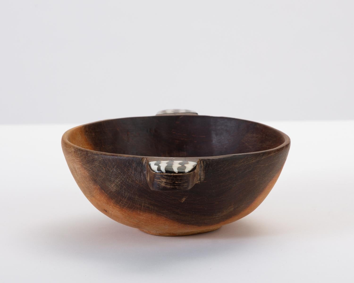 Kenyan Hand Carved Sandalwood Bowl with Bone Inlay Handles