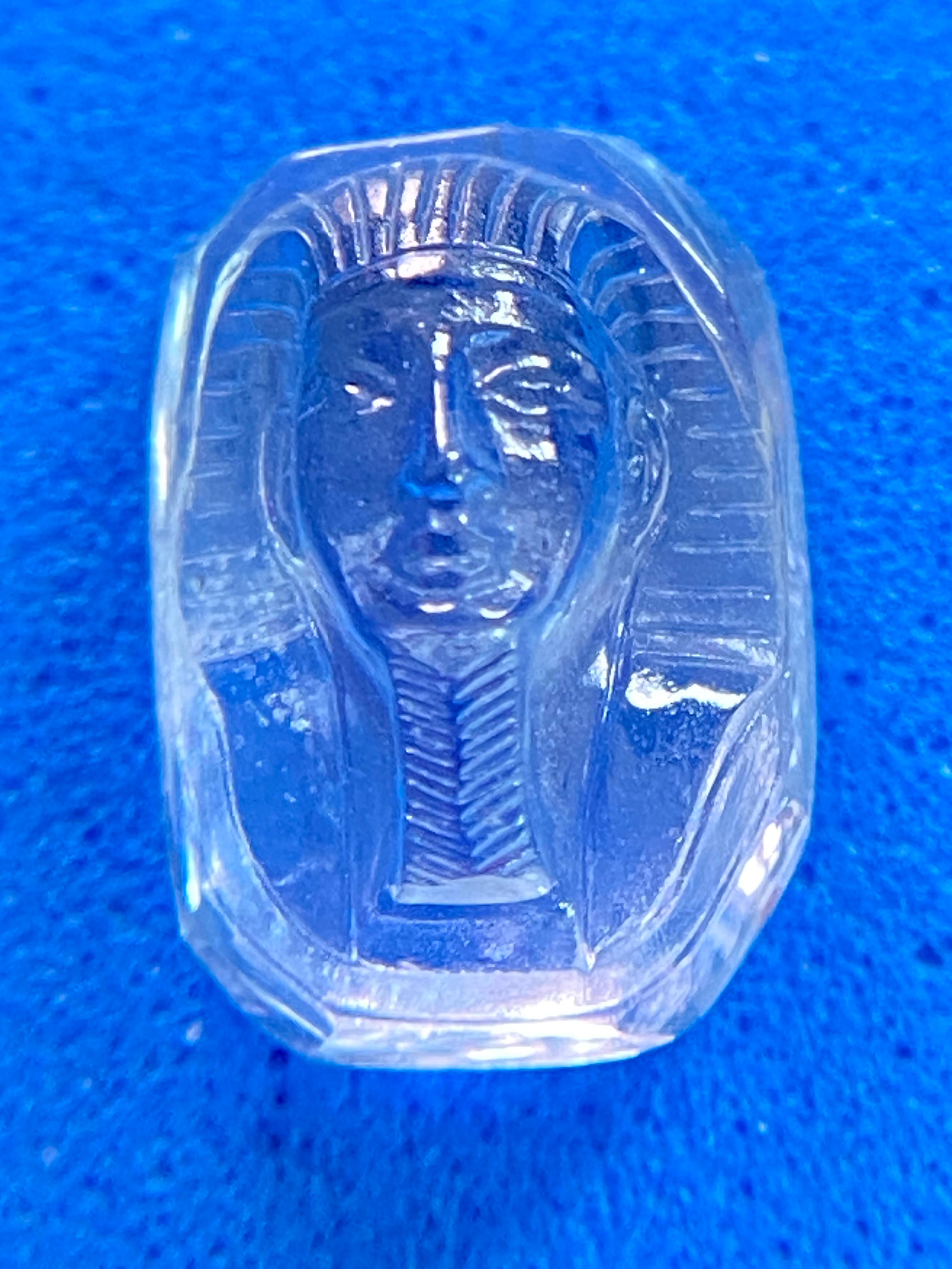Hand Carved Sapphire Cameo of a Pharaoh's Sarcophagus GIA For Sale 3