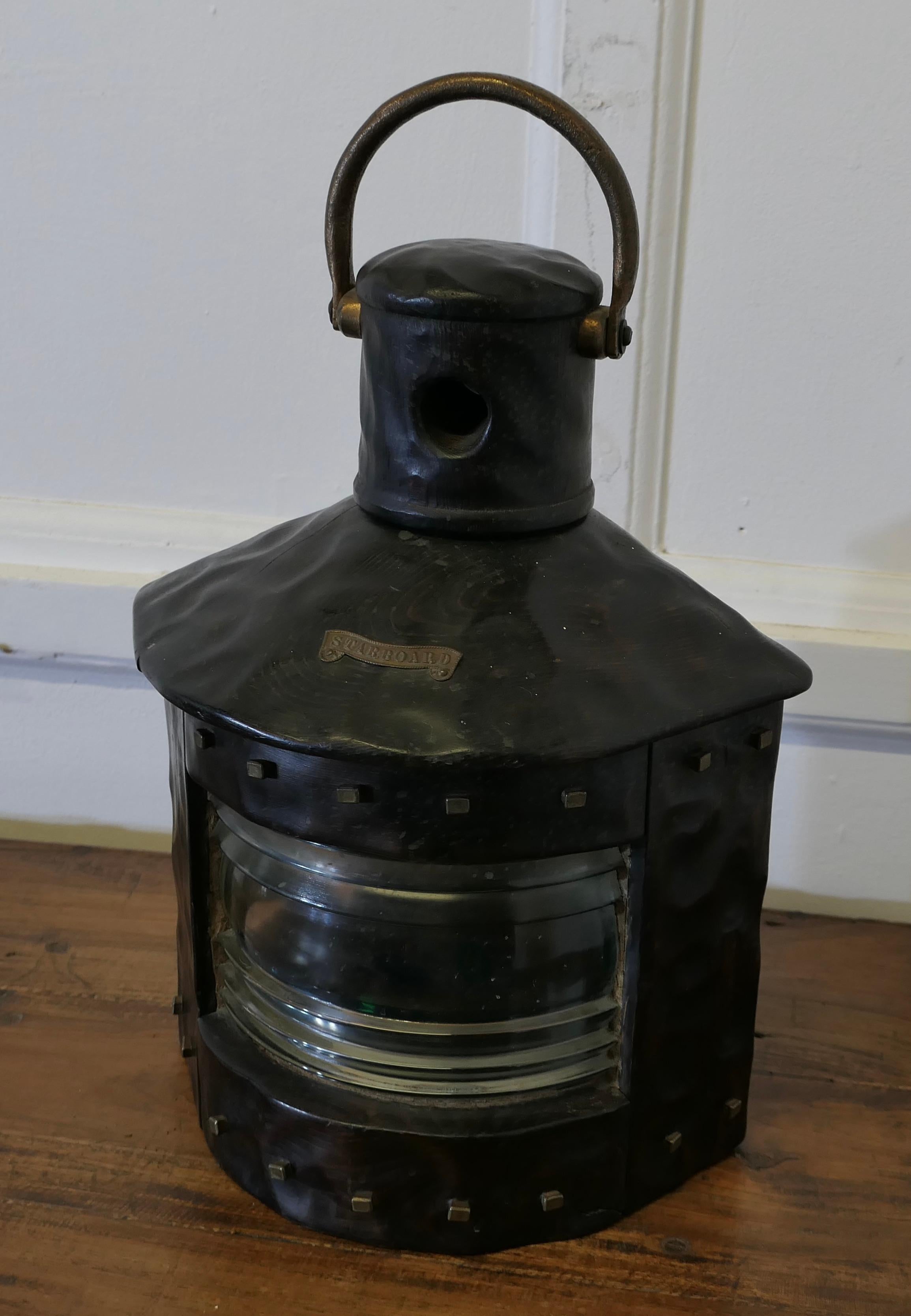 Hand Carved Ships Starboard Navigation Light. For Sale 3