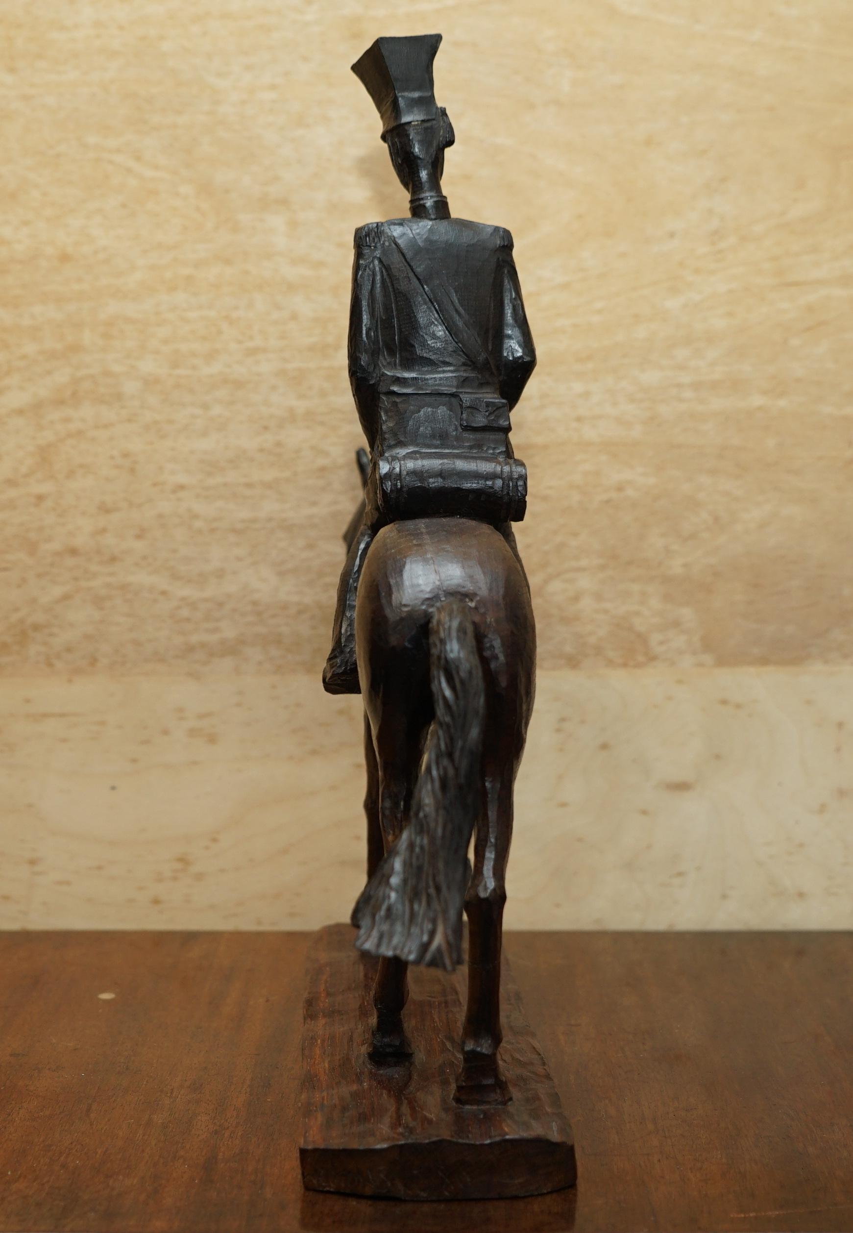 WAKMASKI, GRAND STATUE DE SOLDE SIGNÉ À LA MAIN SIGNÉE À LA MAIN SUR HORSE VERY FiNE, 80 LARGE en vente 5