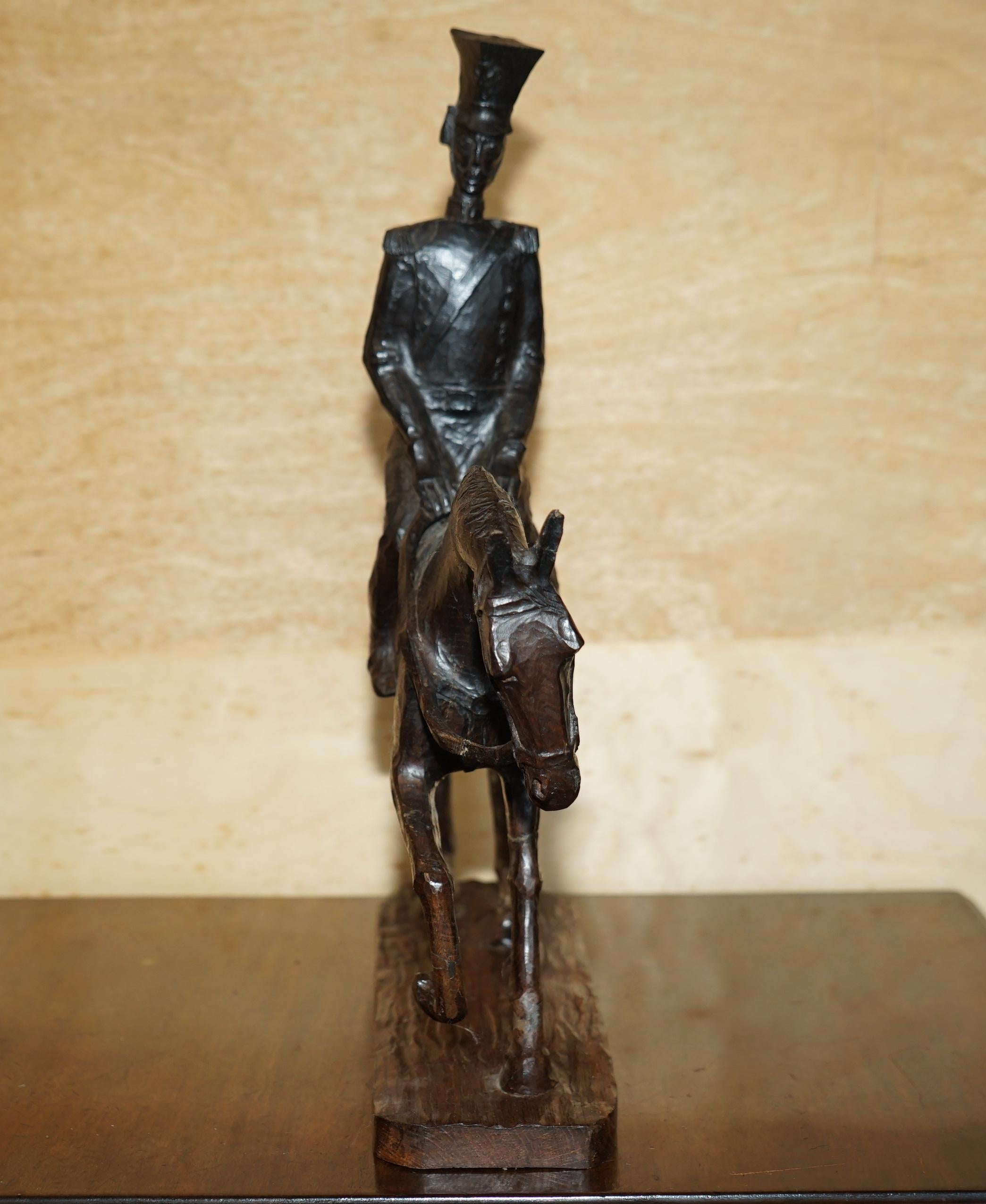 XIXe siècle WAKMASKI, GRAND STATUE DE SOLDE SIGNÉ À LA MAIN SIGNÉE À LA MAIN SUR HORSE VERY FiNE, 80 LARGE en vente