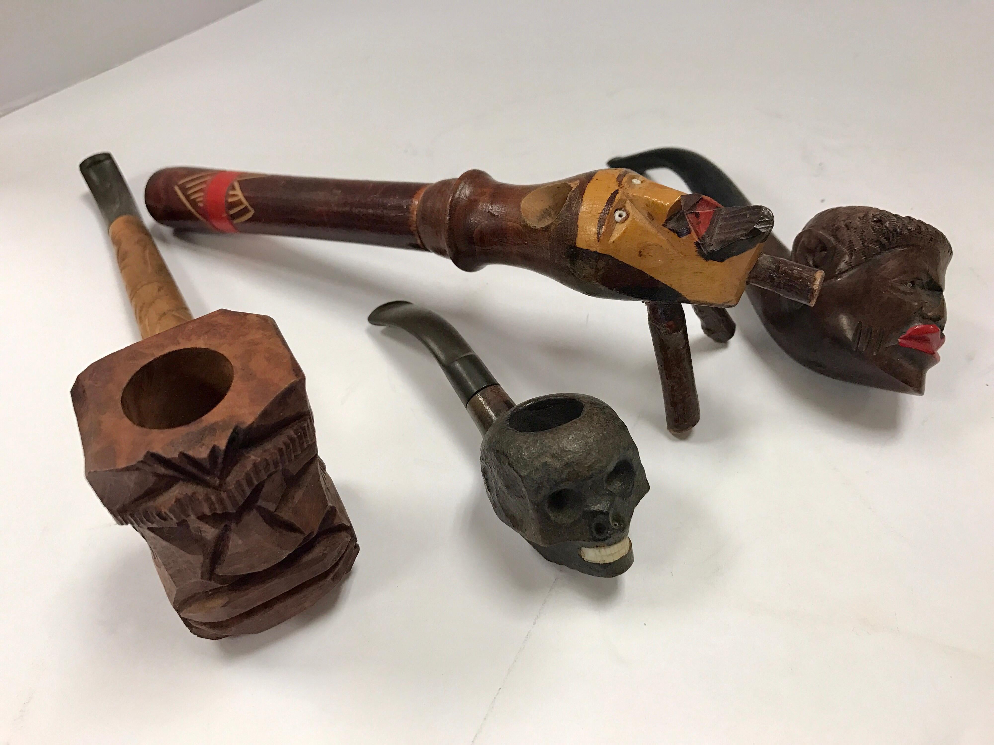 Hand-Carved Smoking Tobacco Pipes With Pipe Holder In Excellent Condition In West Hartford, CT