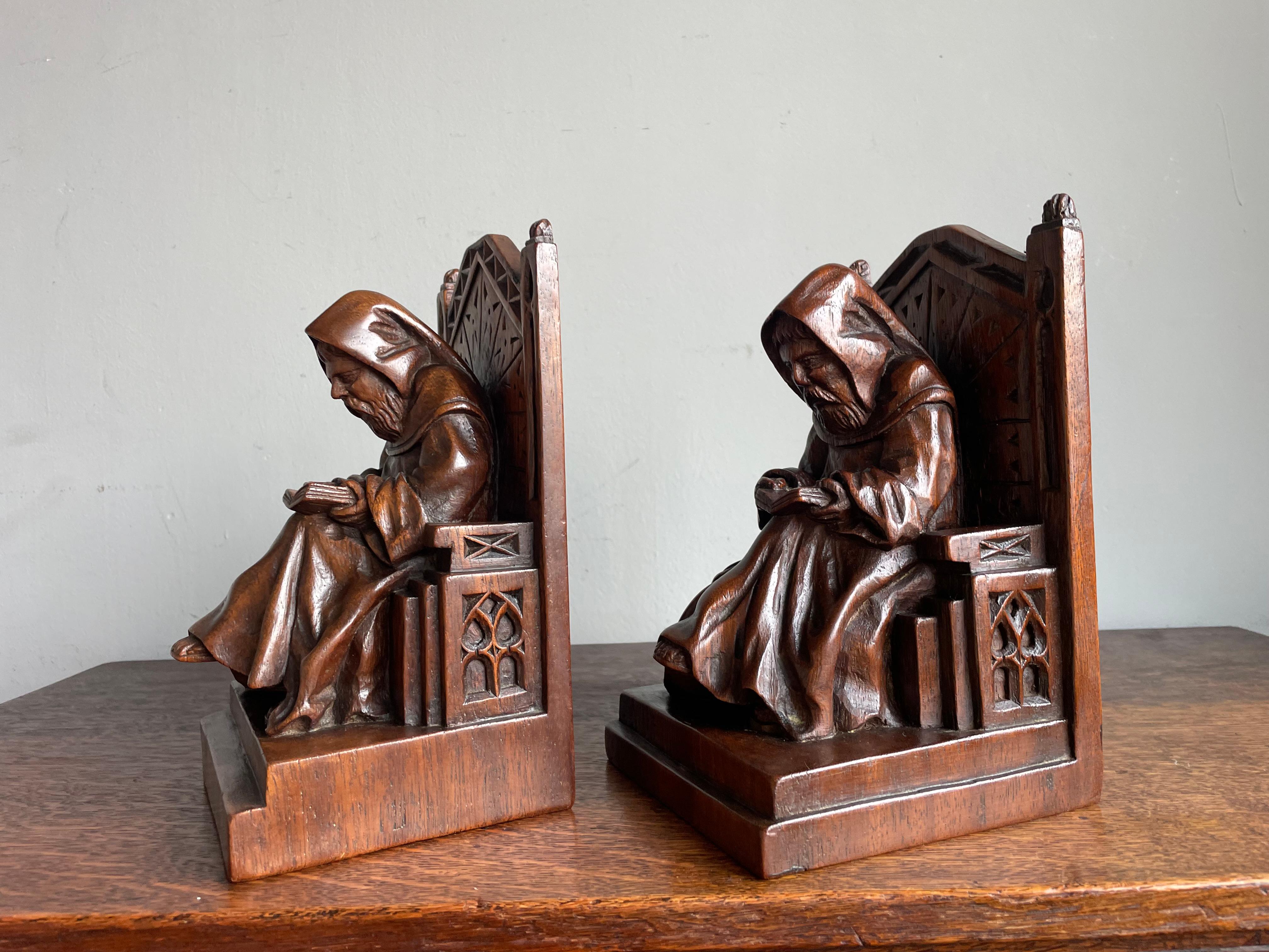 Hand Carved Solid Nutwood Gothic Revival Bible Reading Monk Chair Bookends WW2 4