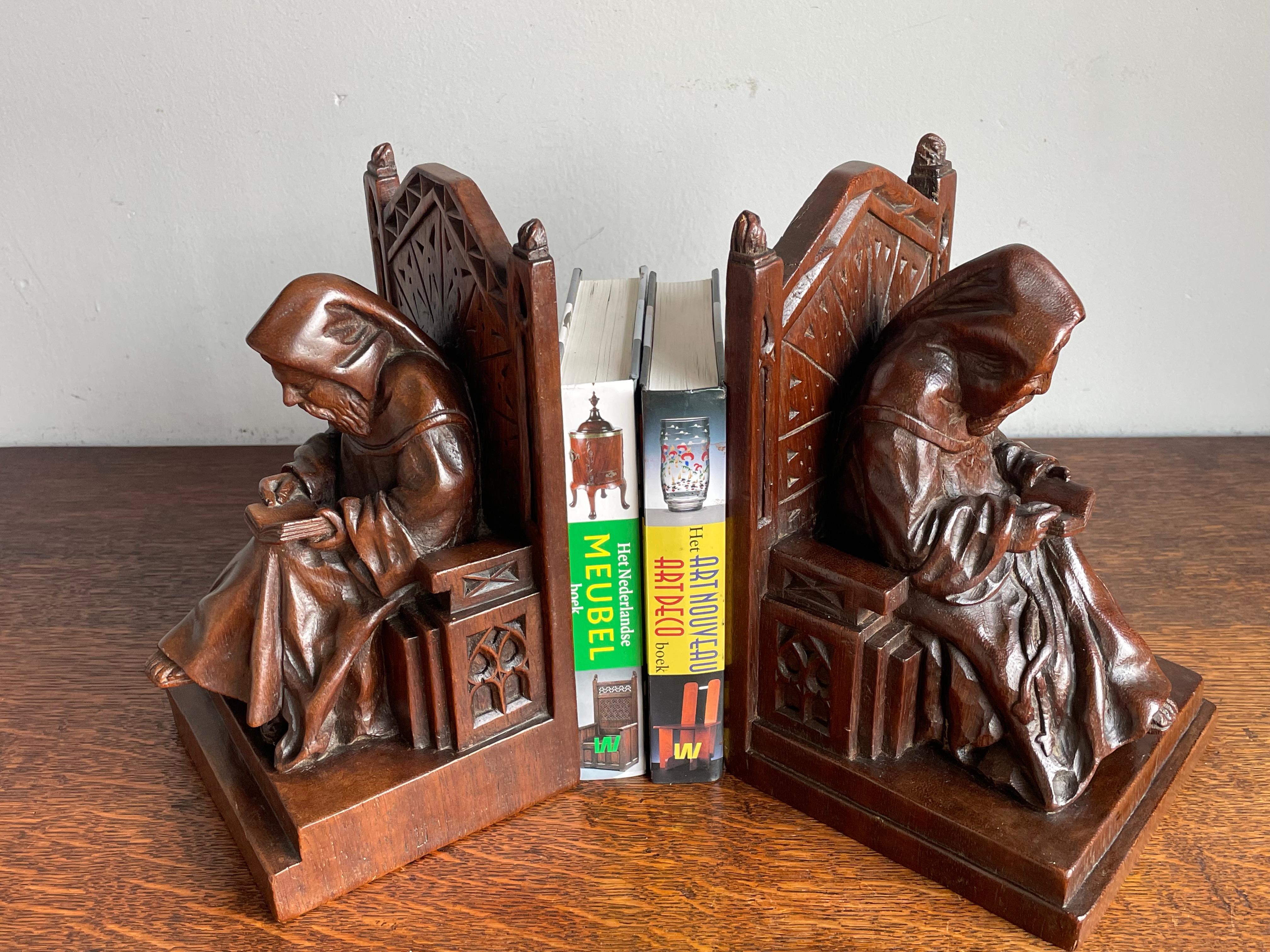 Hand Carved Solid Nutwood Gothic Revival Bible Reading Monk Chair Bookends WW2 5