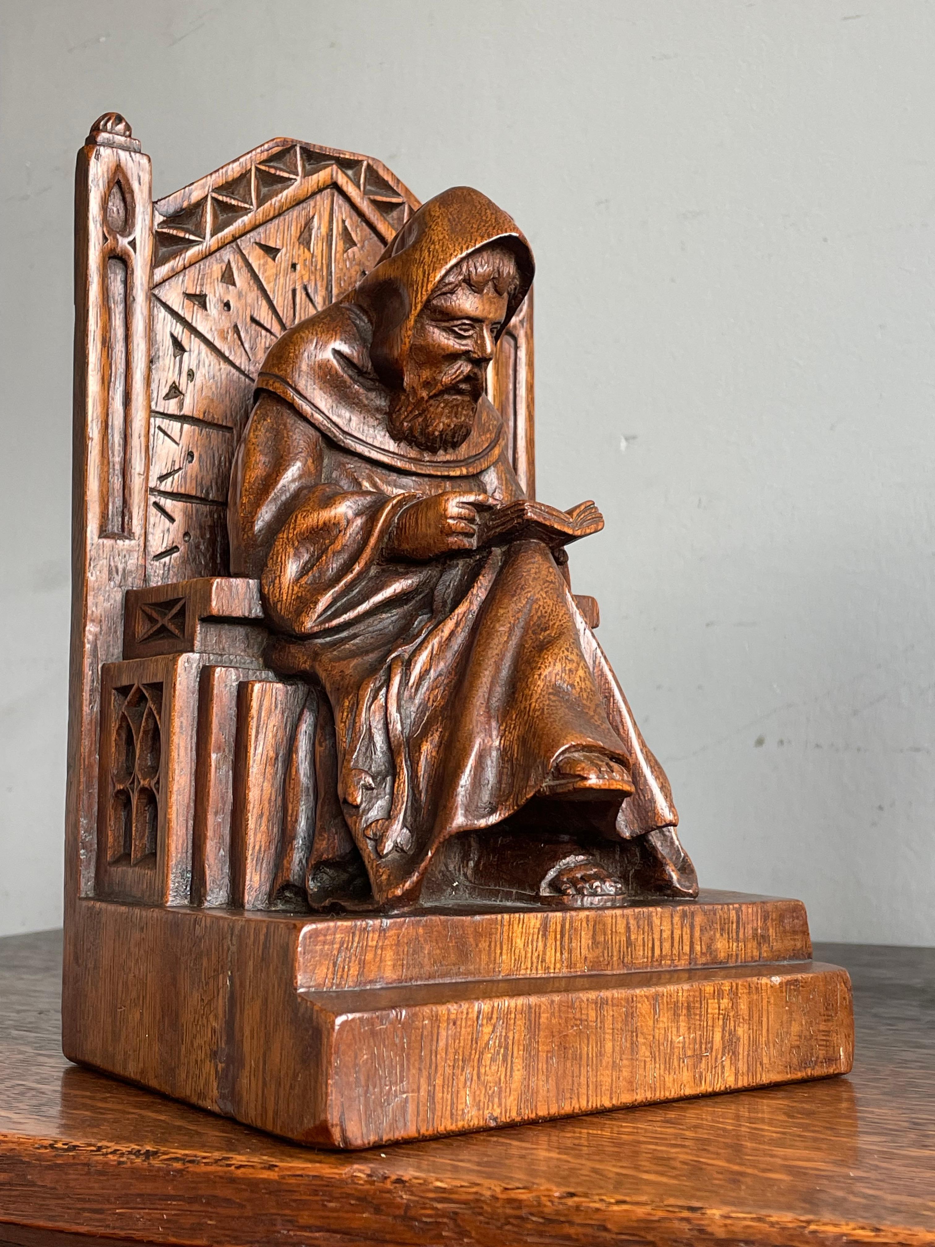 Hand Carved Solid Nutwood Gothic Revival Bible Reading Monk Chair Bookends WW2 12