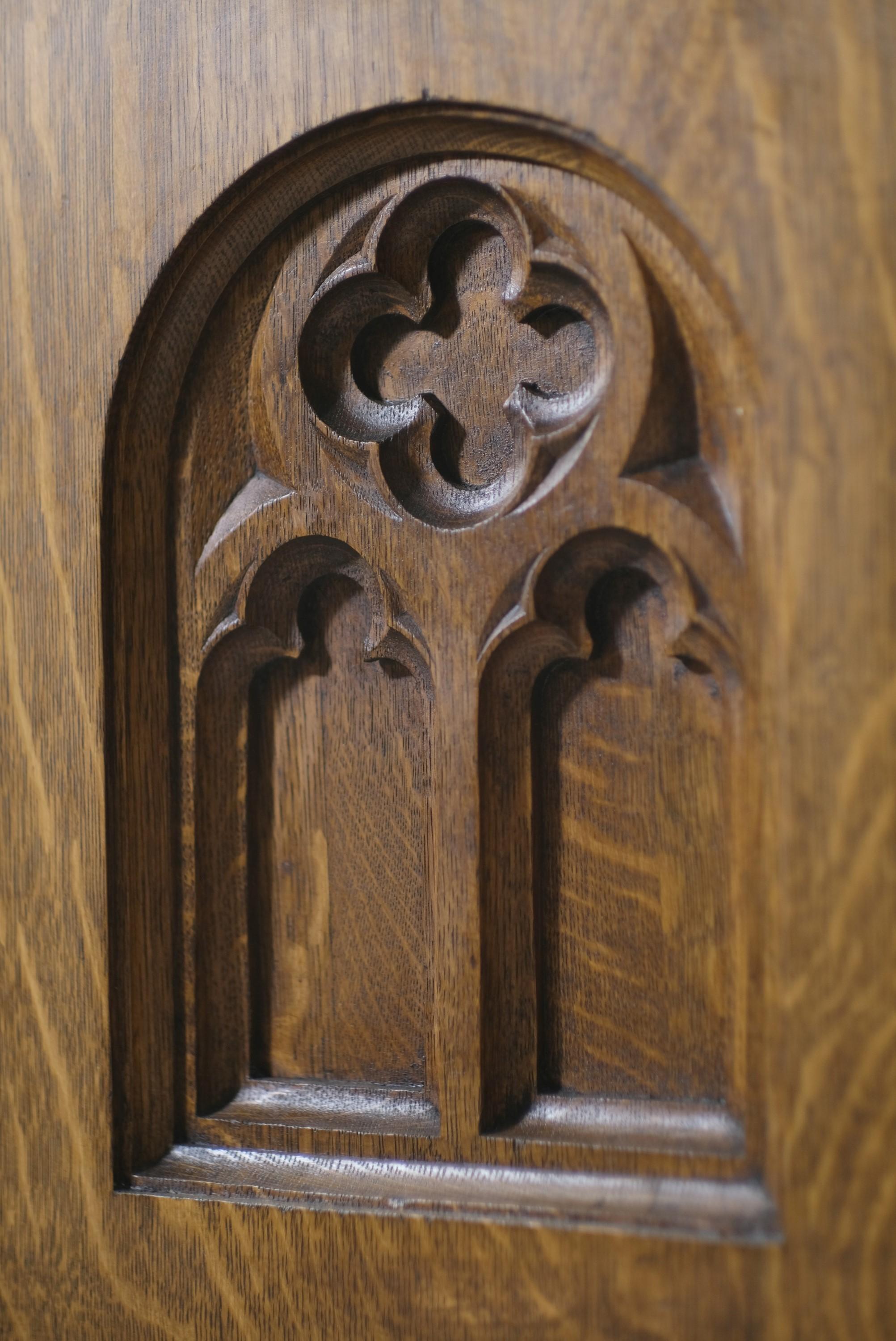Gothic Hand Carved Solid Oak Church Pew Quatrefoil Floral Details