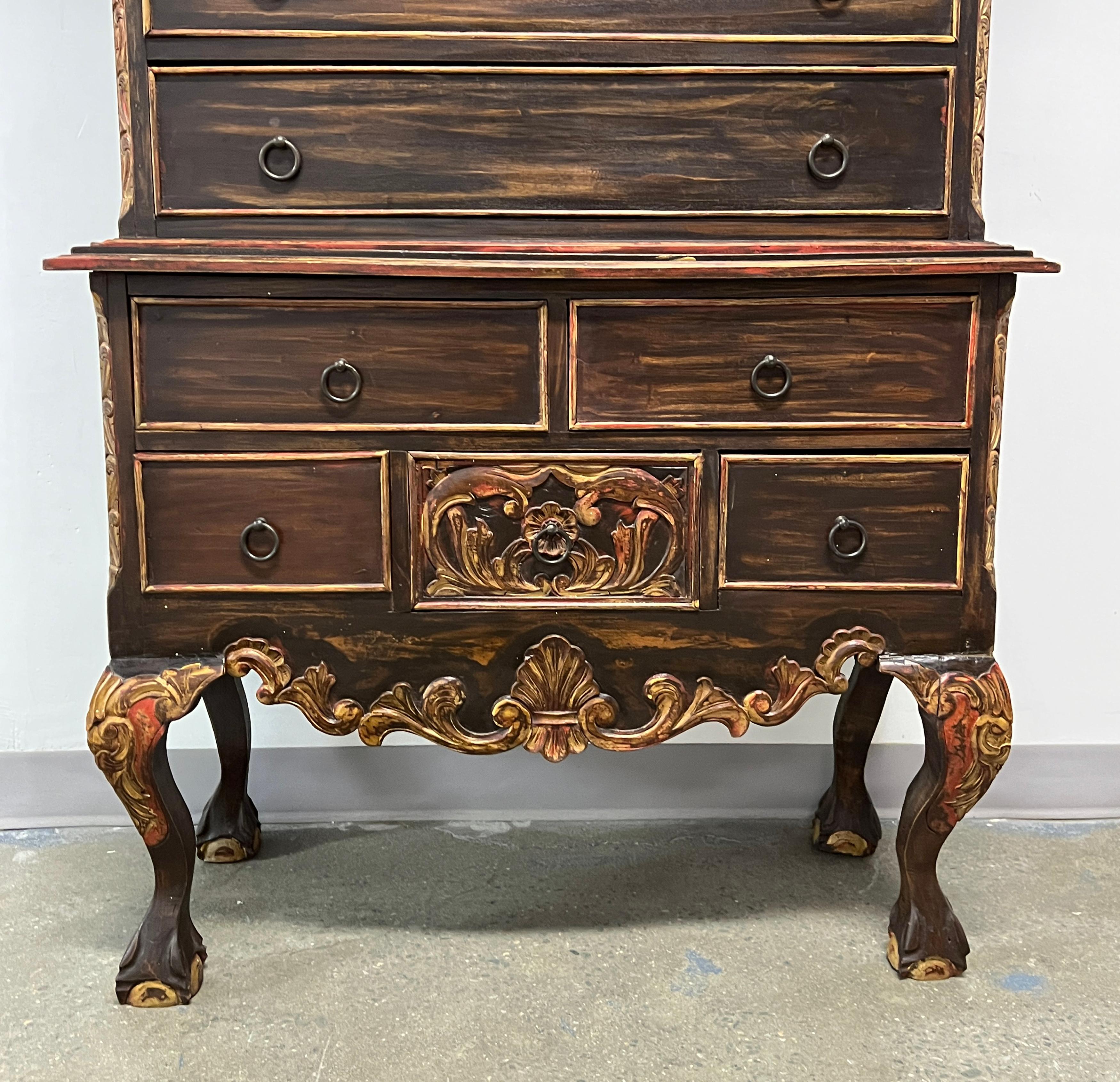 Coloniale spagnolo Cassapanca intagliata a mano in stile revival spagnolo, Made in Mexico, CIRCA 1960 in vendita