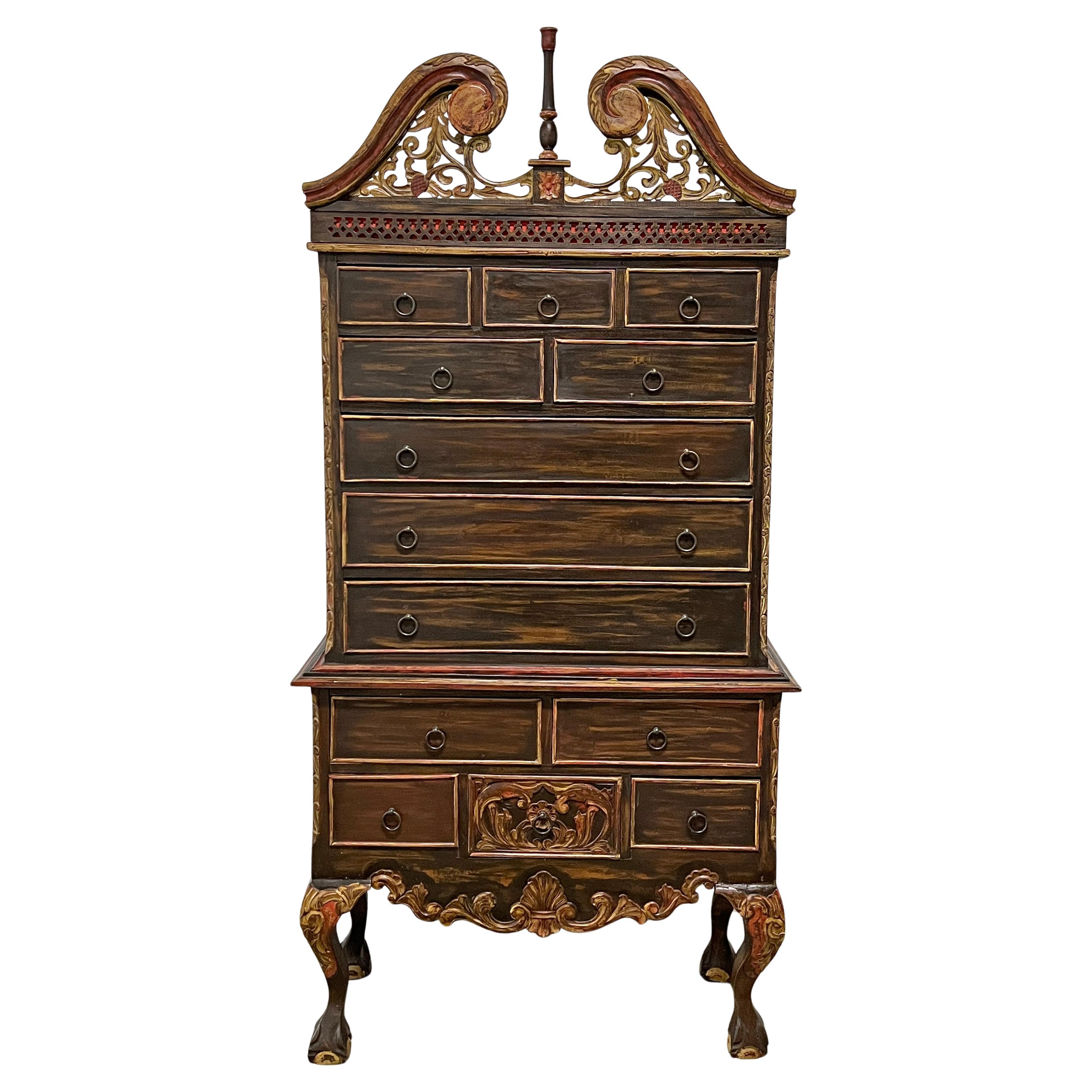 Cassapanca intagliata a mano in stile revival spagnolo, Made in Mexico, CIRCA 1960 in vendita