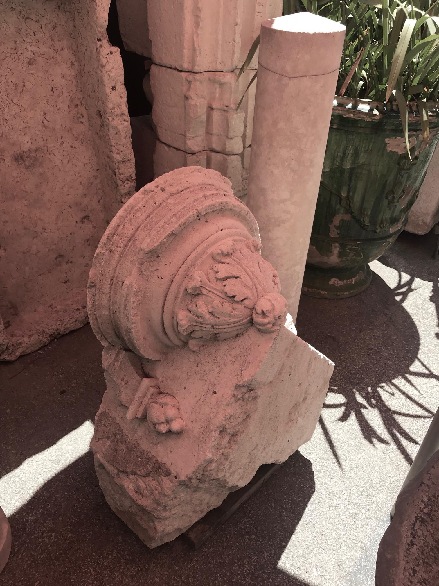 Hand Carved Stone Capital Base Side Coffee Table Garden Pedestal Antique element For Sale 13