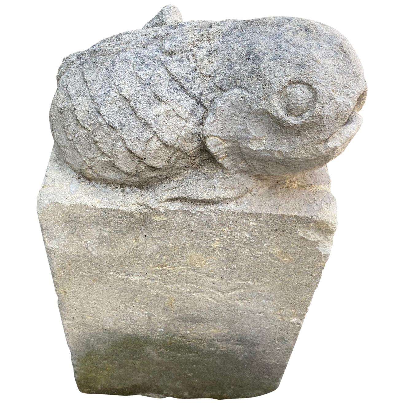 Hand Carved Stone Center fountain Head Sculpted Water Spout on Base