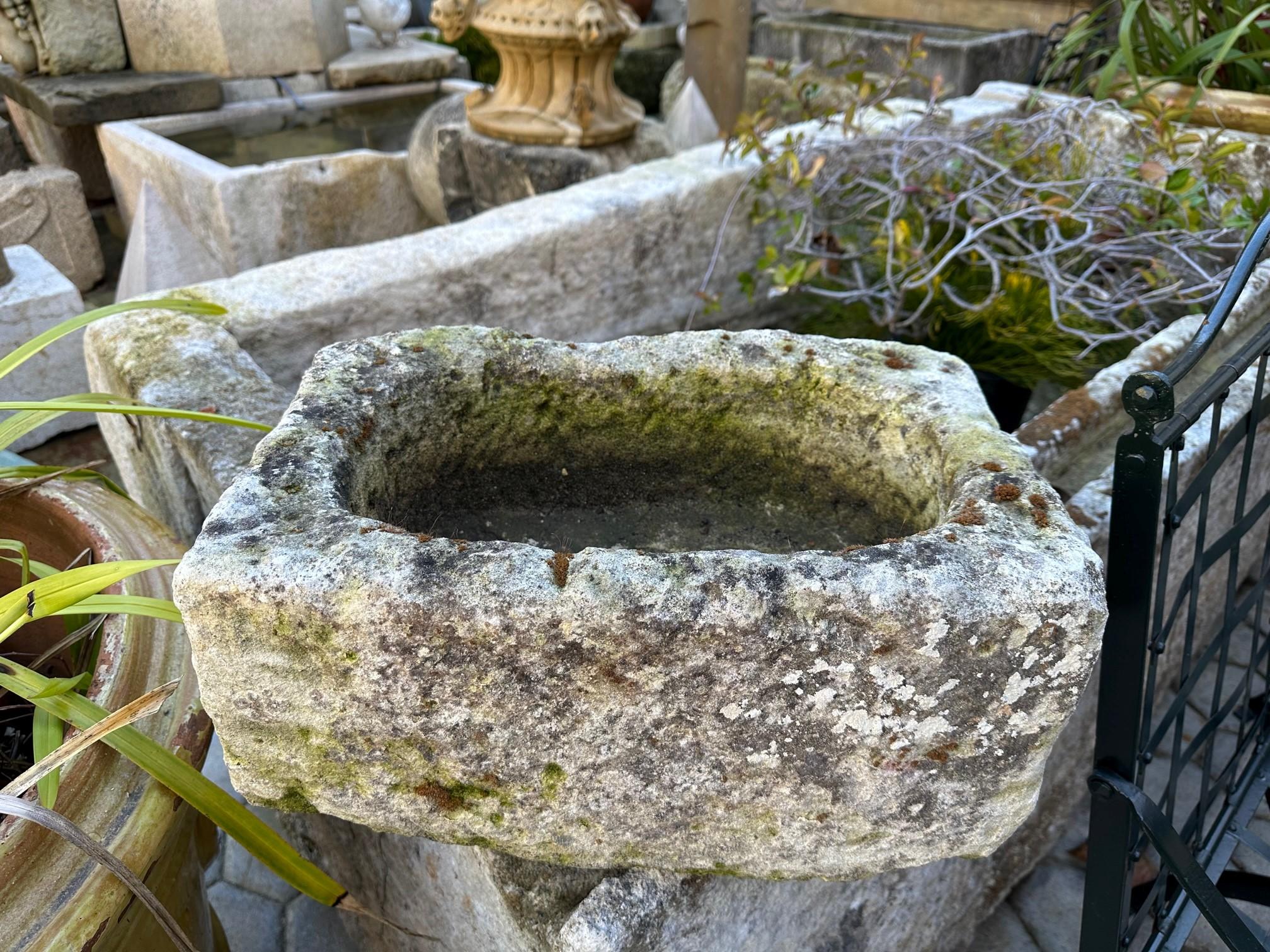 18th Century and Earlier Hand Carved Stone Container Farm Sink Fountain Trough Basin Planter Antique LA For Sale