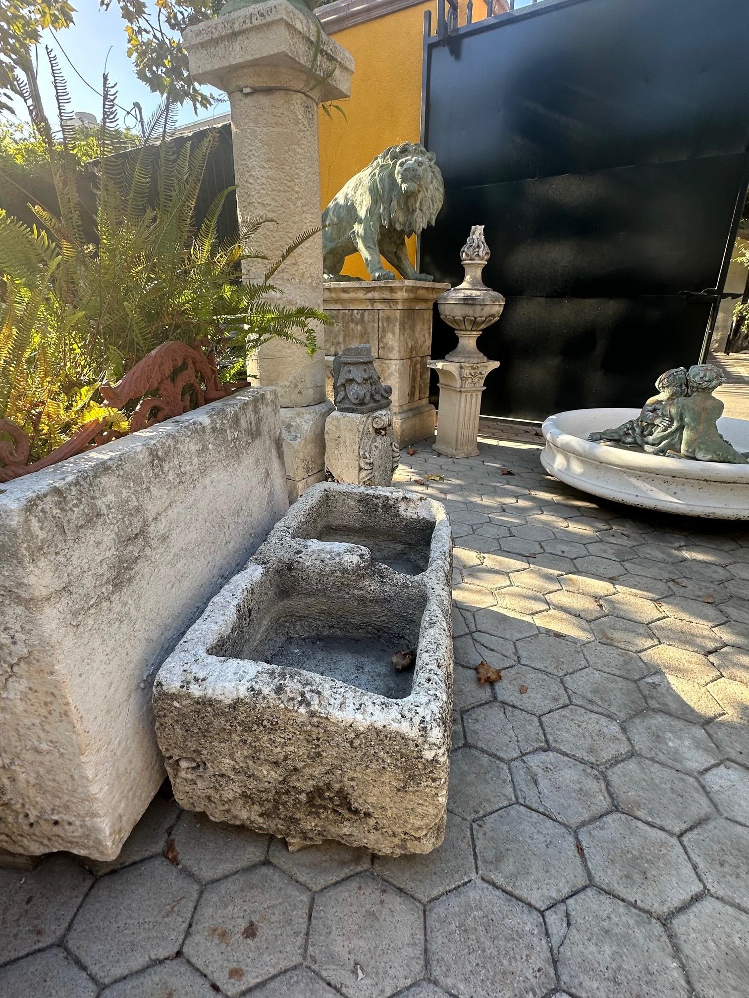 Hand Carved Stone Container Fountain Basin Trough Planter Sink Antiques LA CA en vente 7