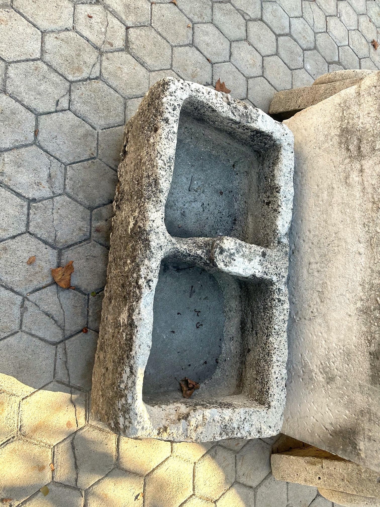 Hand Carved Stone Container Fountain Basin Trough Planter Sink Antiques LA CA en vente 3