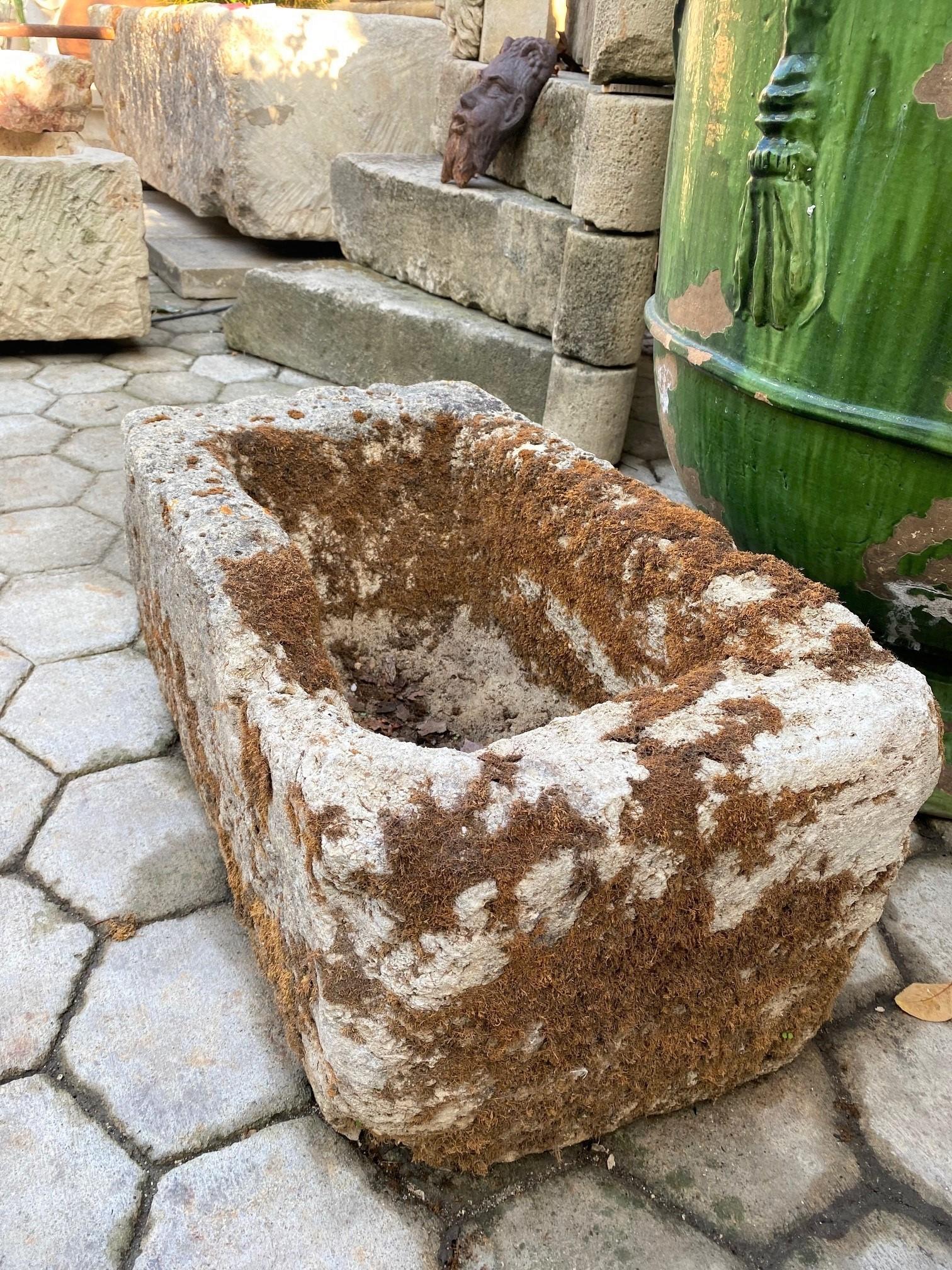 Hand Carved Stone Container Fountain Trough Basin Planter Antique Farm Sink LA 10
