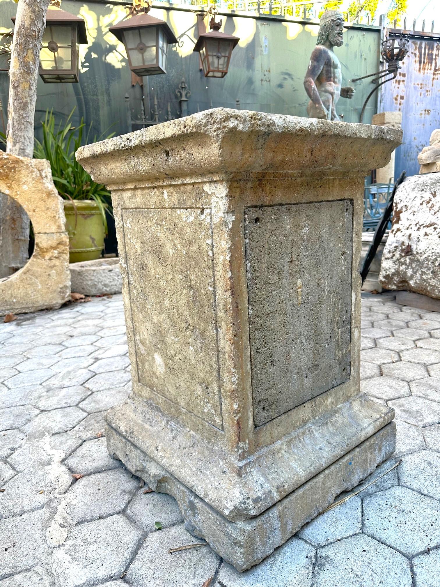 Hand Carved Stone Pedestal Column Post Fountain Base Center block center piece In Good Condition For Sale In West Hollywood, CA