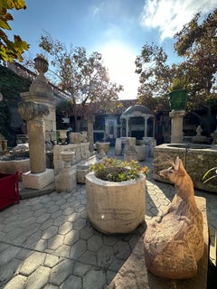 Hand Carved Stone Wellhead center Fountain Rustic Vessel Basin Antique Firepit