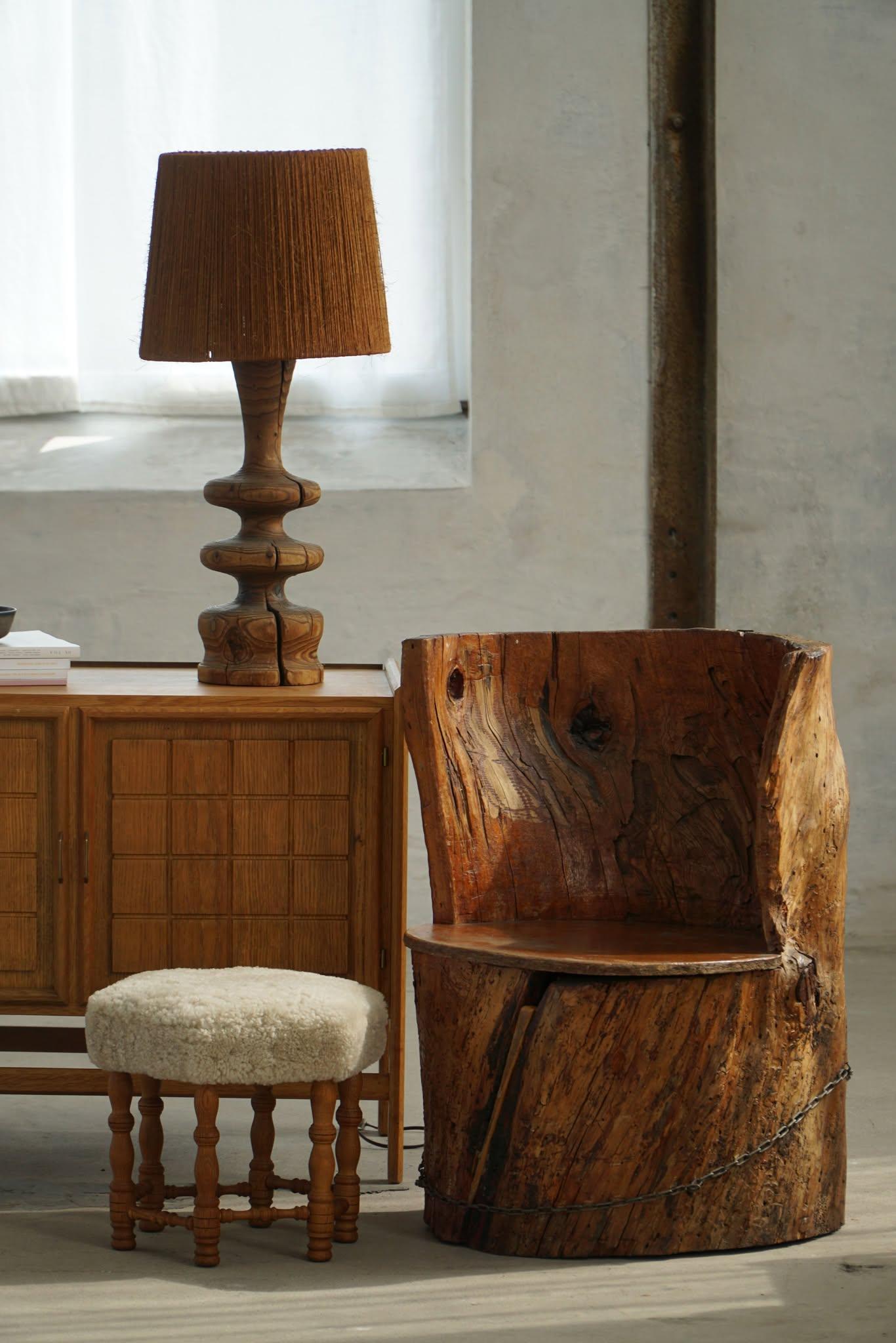 Hand Carved Stump Chair in Pine with Storage, Swedish Modern, Wabi Sabi, 1900s For Sale 6