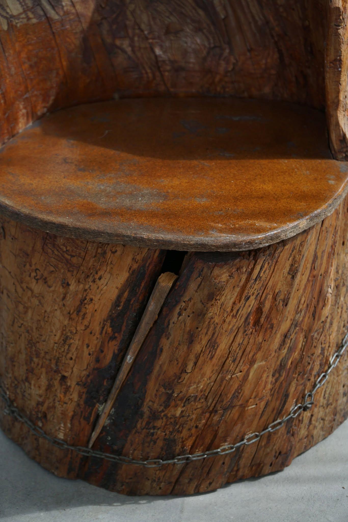 Hand Carved Stump Chair in Pine with Storage, Swedish Modern, Wabi Sabi, 1900s For Sale 11