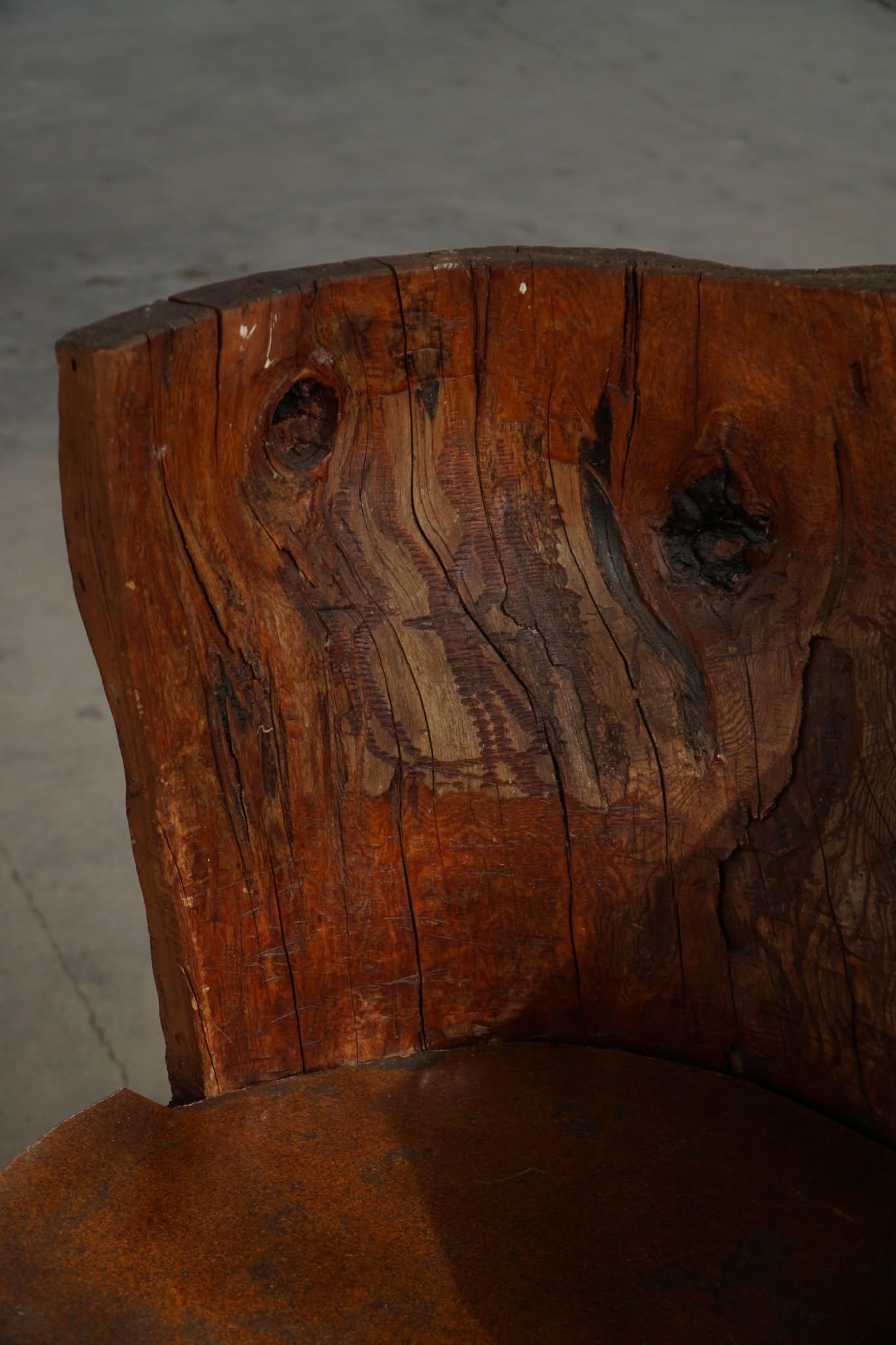 Hand Carved Stump Chair in Pine with Storage, Swedish Modern, Wabi Sabi, 1900s For Sale 3