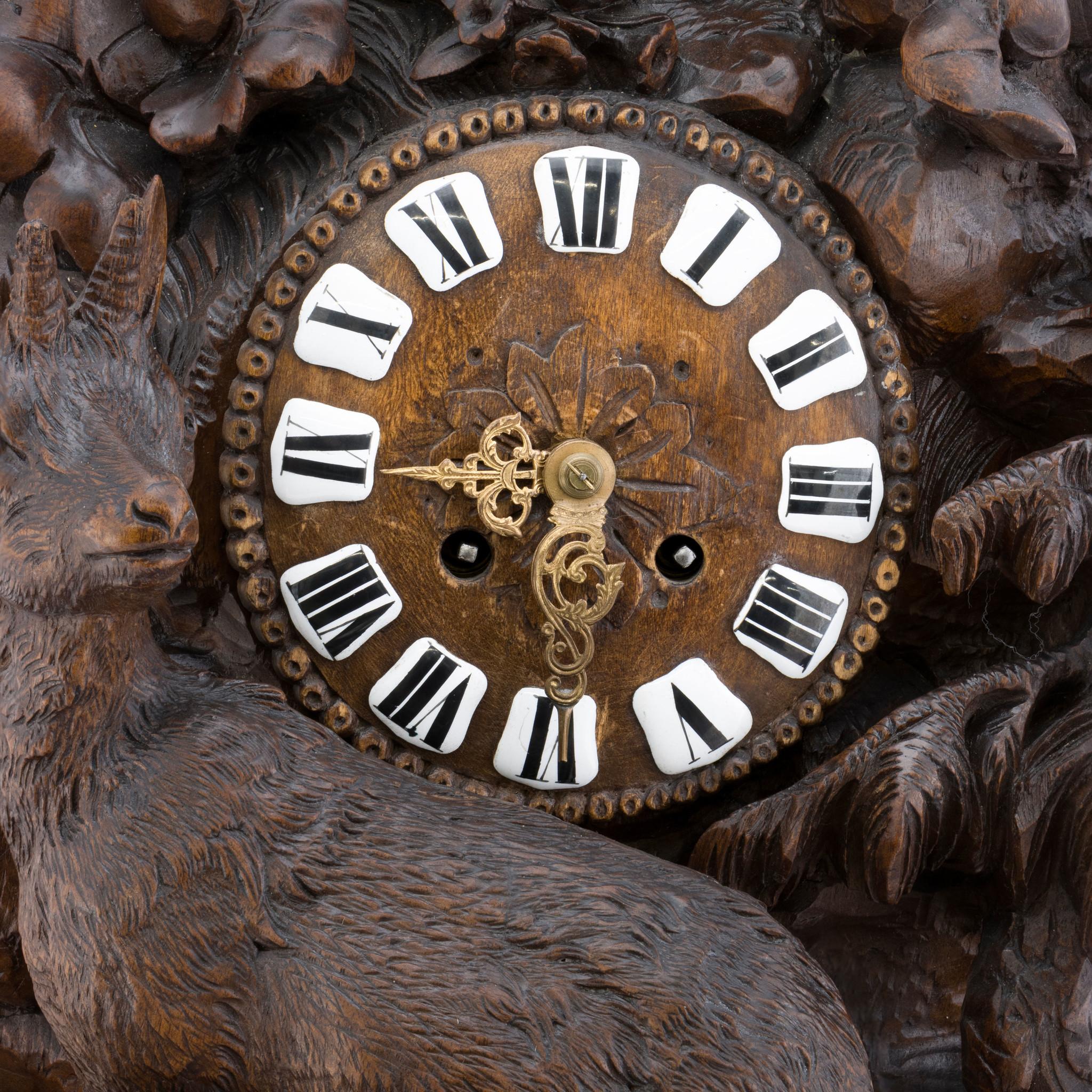 Hand- Carved Swiss Black Forest Mantle Clock In Good Condition For Sale In Coeur d'Alene, ID