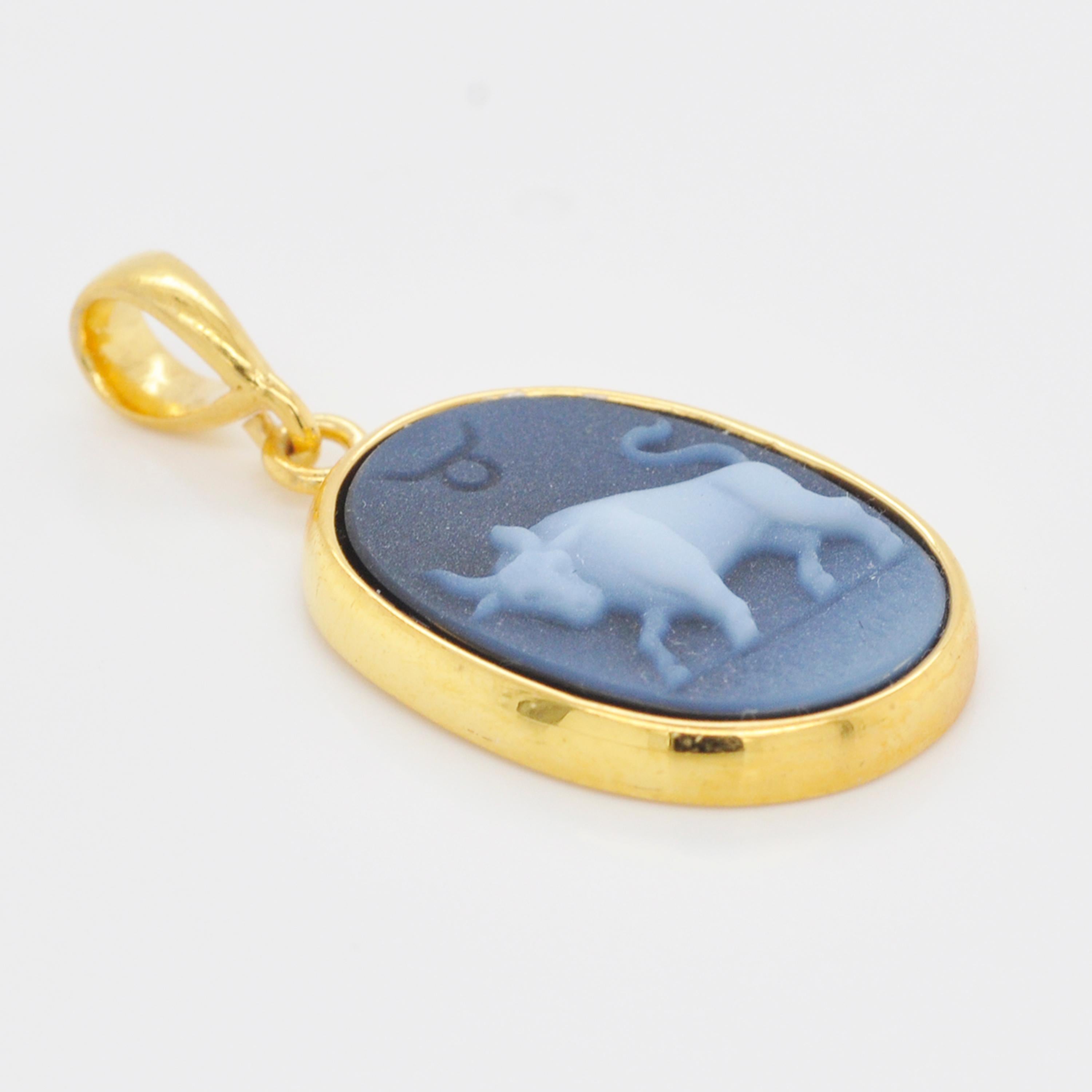 Oval Cut Hand-Carved Taurus Zodiac Agate Cameo 925 Sterling Silver Pendant Necklace For Sale