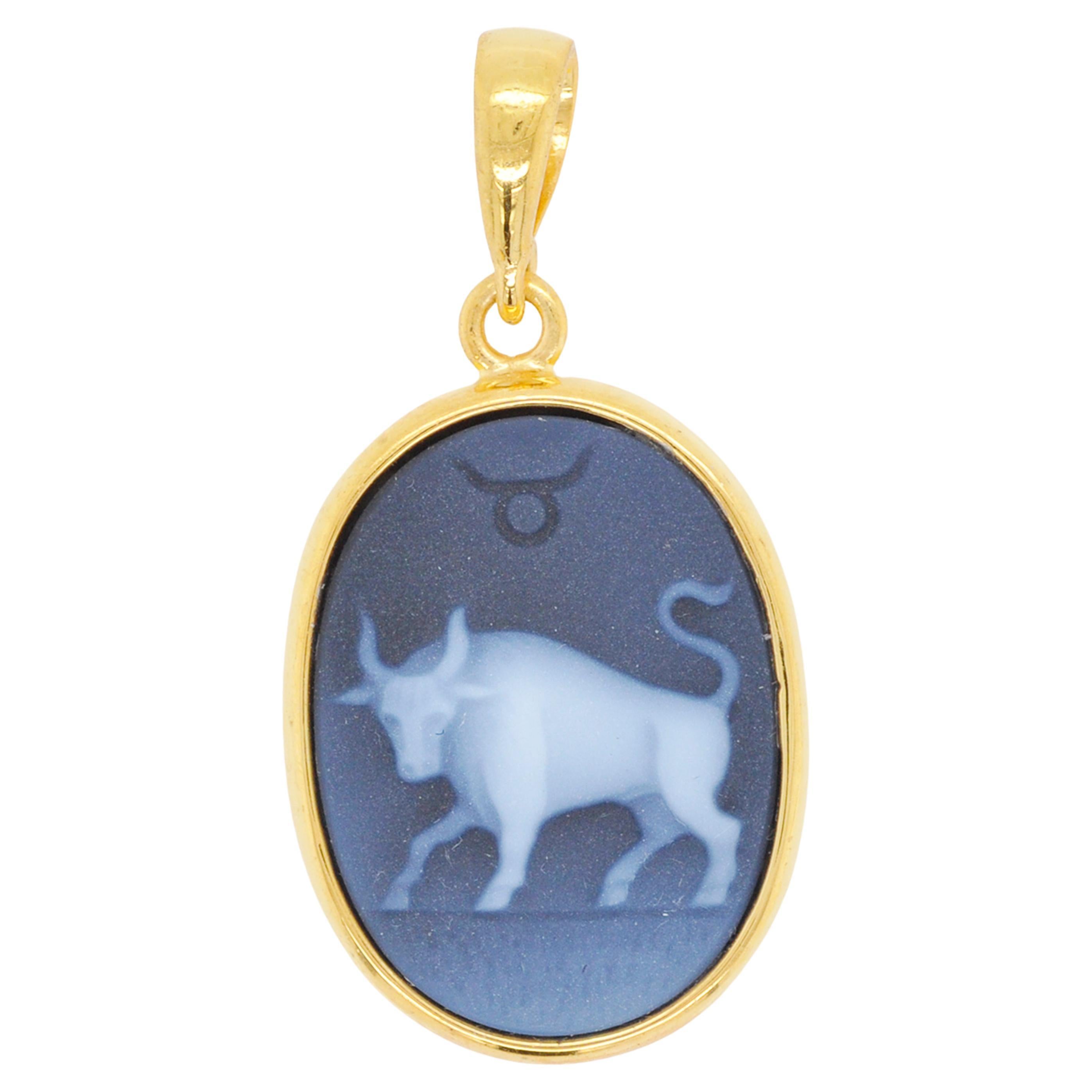 Hand-Carved Taurus Zodiac Agate Cameo 925 Sterling Silver Pendant Necklace For Sale