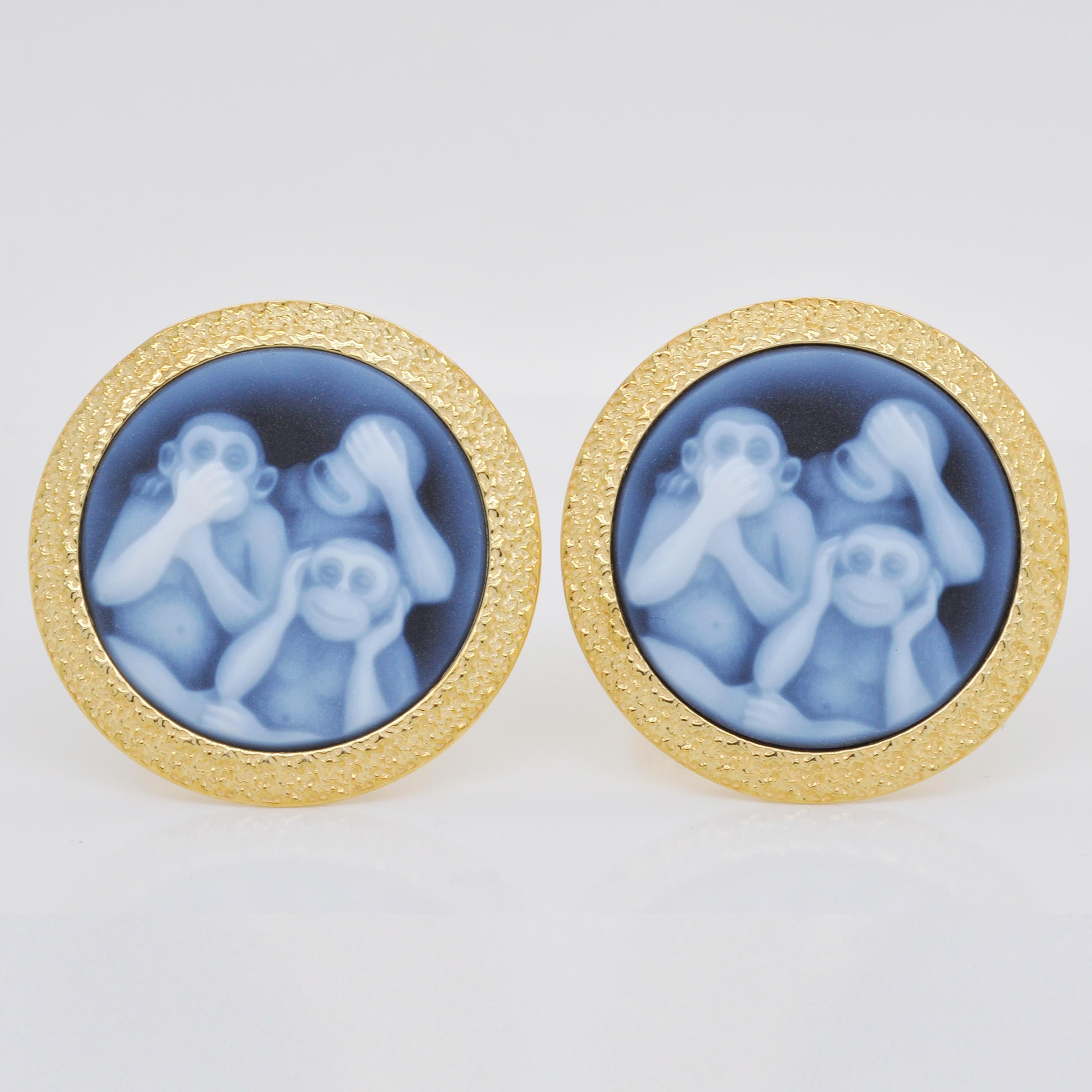 Here's our three wise monkey cameo cufflinks made in sterling silver with gold polish. The cameos are made in Germany by an expert cameo engraver on the relief of 100% natural agate rock from Brazil (a variety of chalcedony) such that the elements