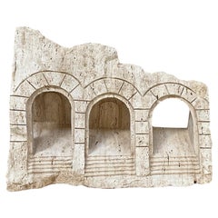 Escultura rústica de piedra travertino, Imperio Romano - 130 d.C., Exposición en galería, HAAND