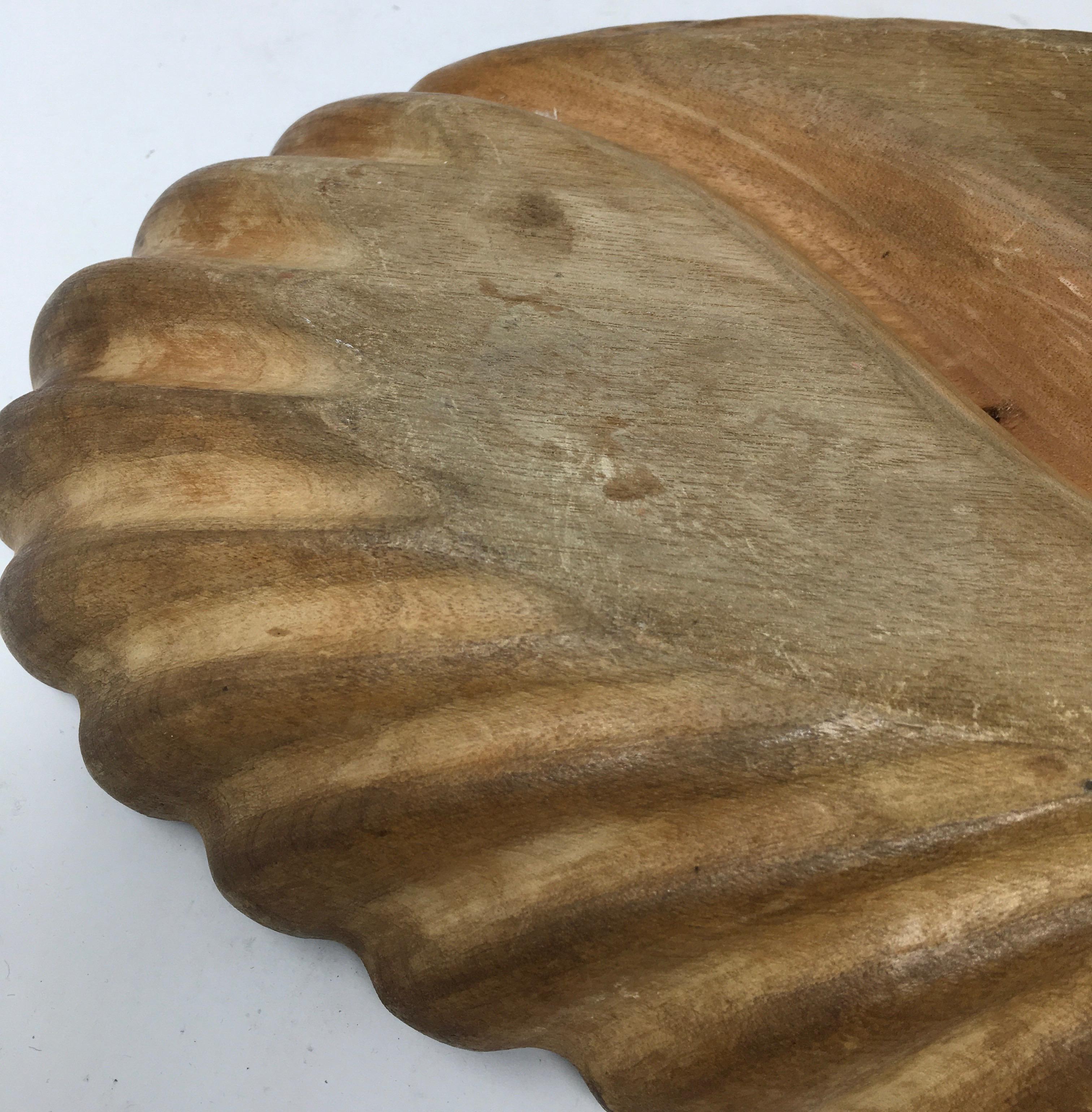 20th Century Hand Carved Two Leaf Wooden Bowl