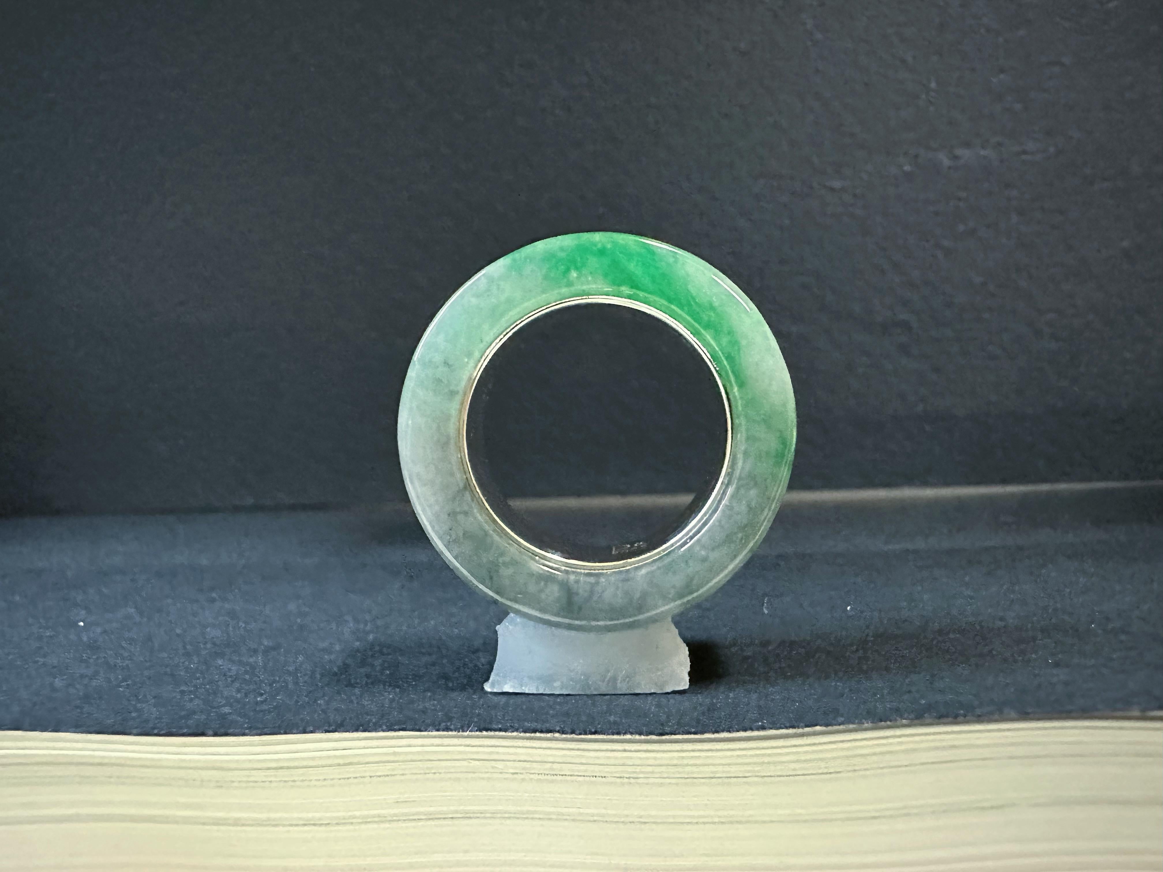 Hand-Carved Type-A Myanmar Jadeite Jade Ring Band For Sale 10