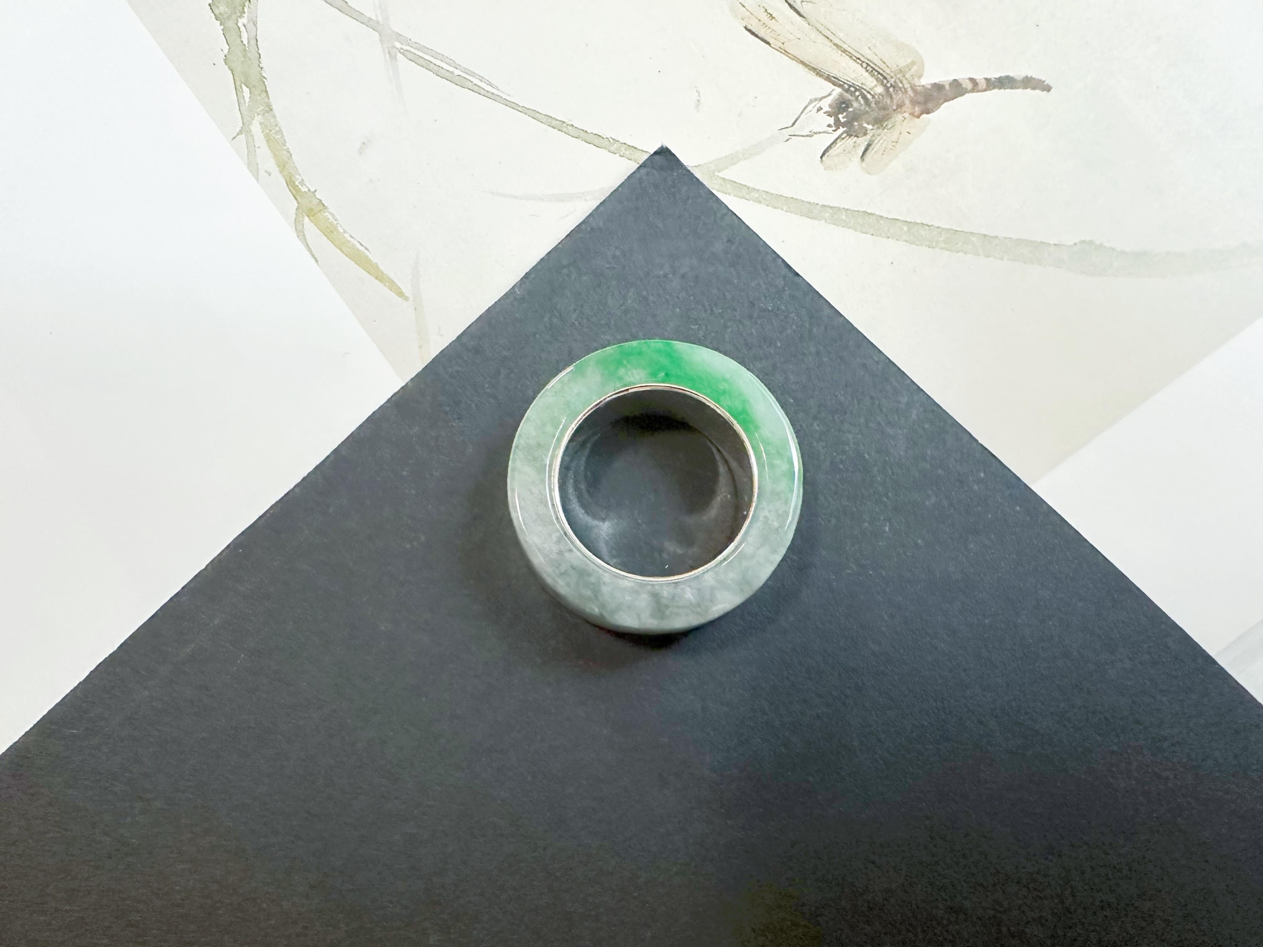 Hand-Carved Type-A Myanmar Jadeite Jade Ring Band For Sale 13