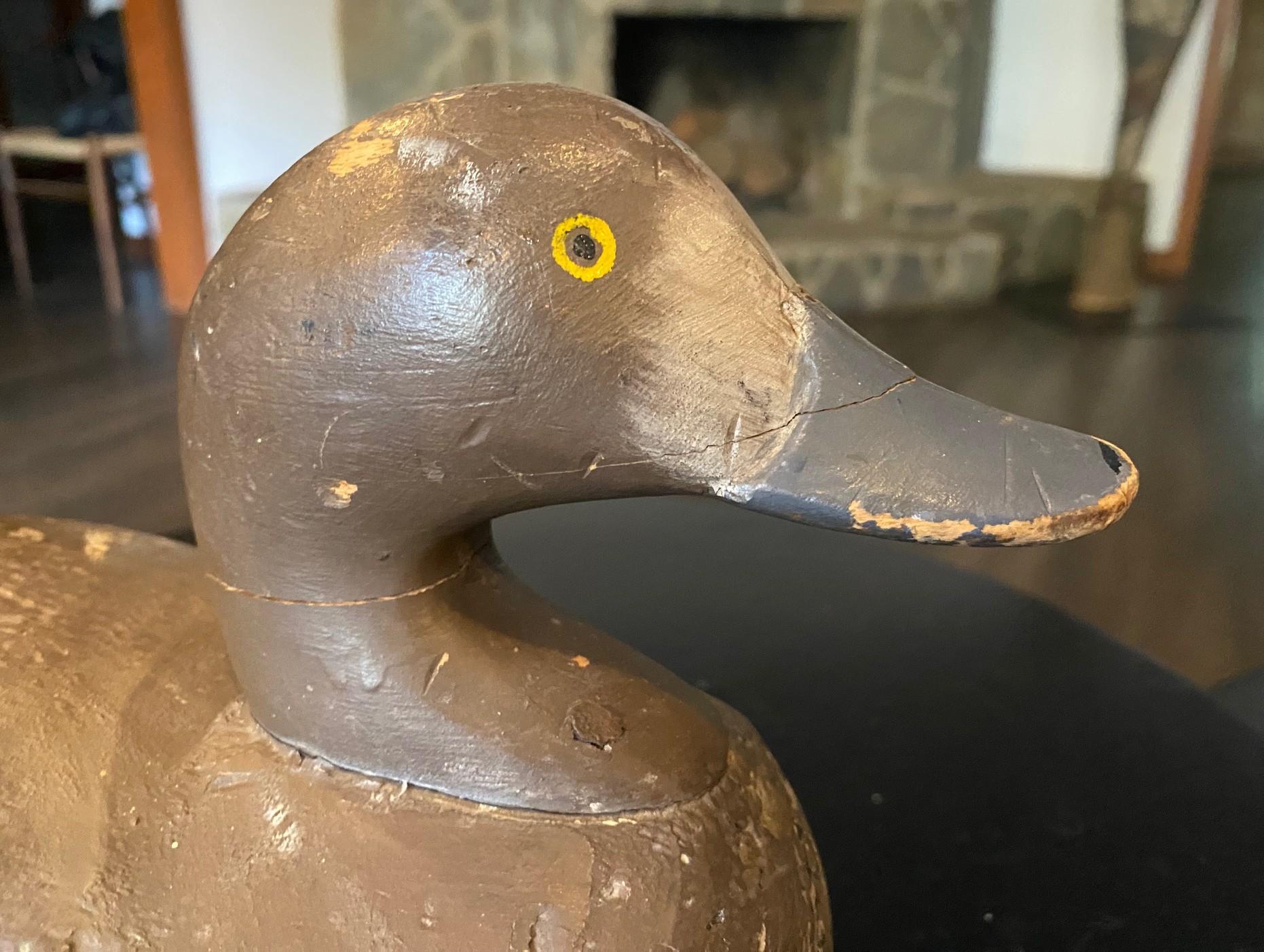 Sculpture en bois antique sculptée à la main canard colvert début 20ème siècle en vente 4