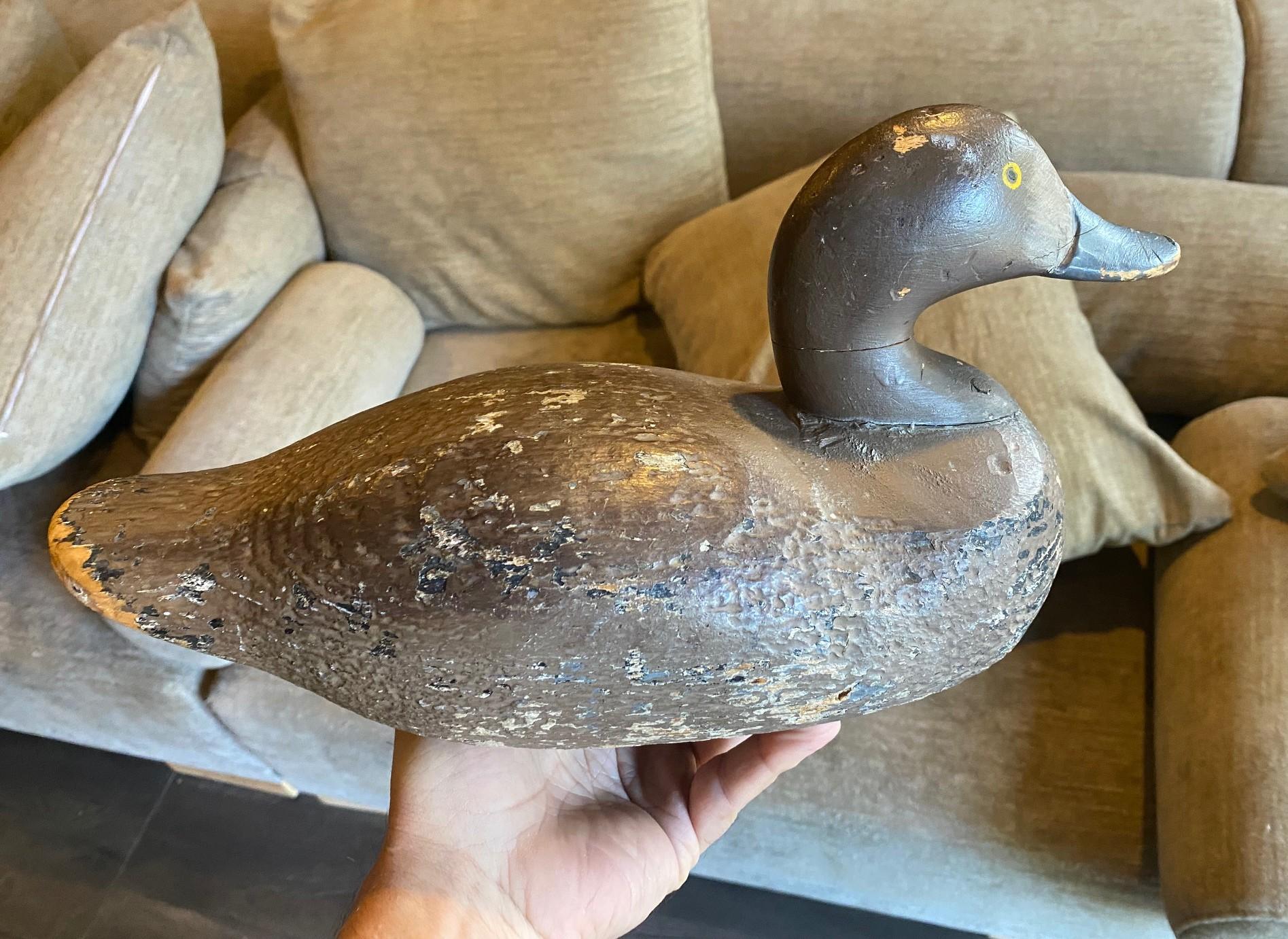 Sculpture en bois antique sculptée à la main canard colvert début 20ème siècle en vente 6