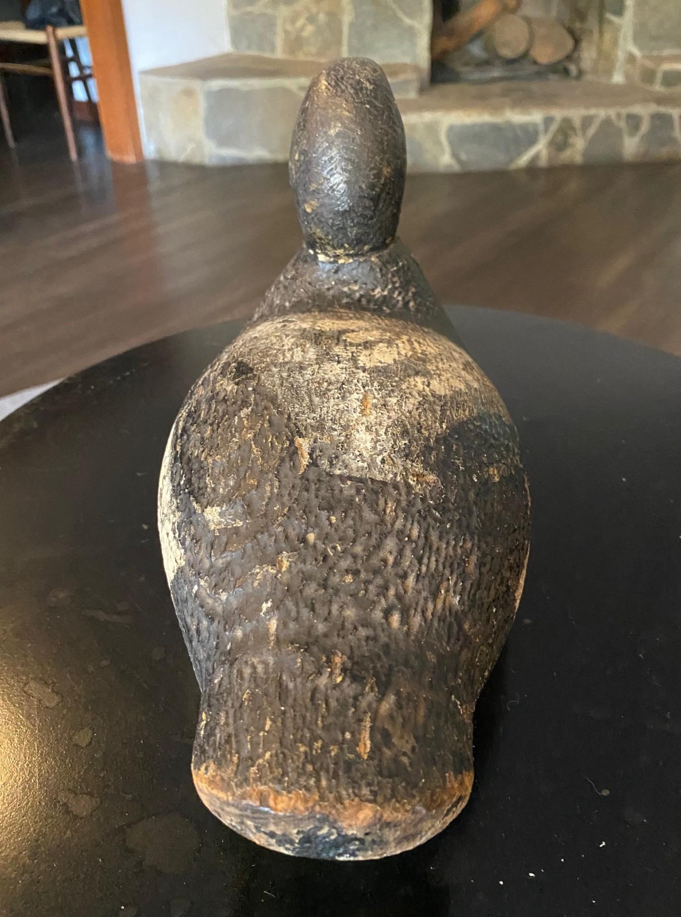 Sculpture en bois antique sculptée à la main canard colvert début 20ème siècle en vente 3