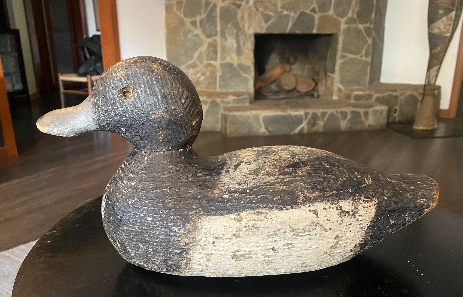 Sculpture en bois antique sculptée à la main canard colvert début 20ème siècle en vente 5