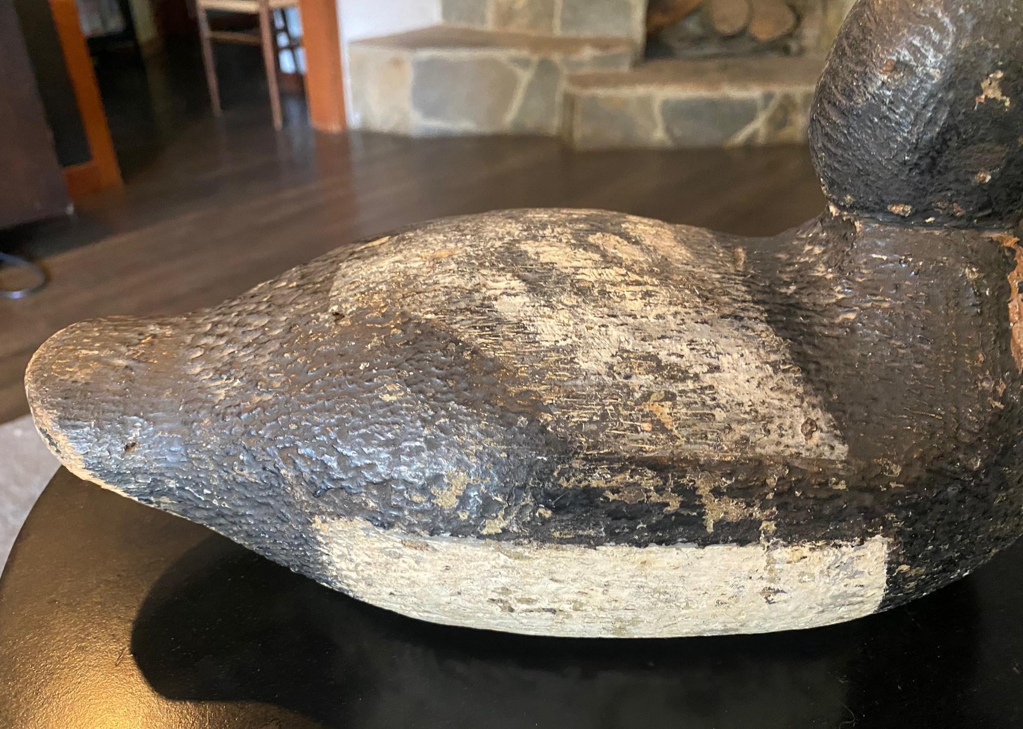 Sculpture en bois antique sculptée à la main canard colvert début 20ème siècle en vente 1