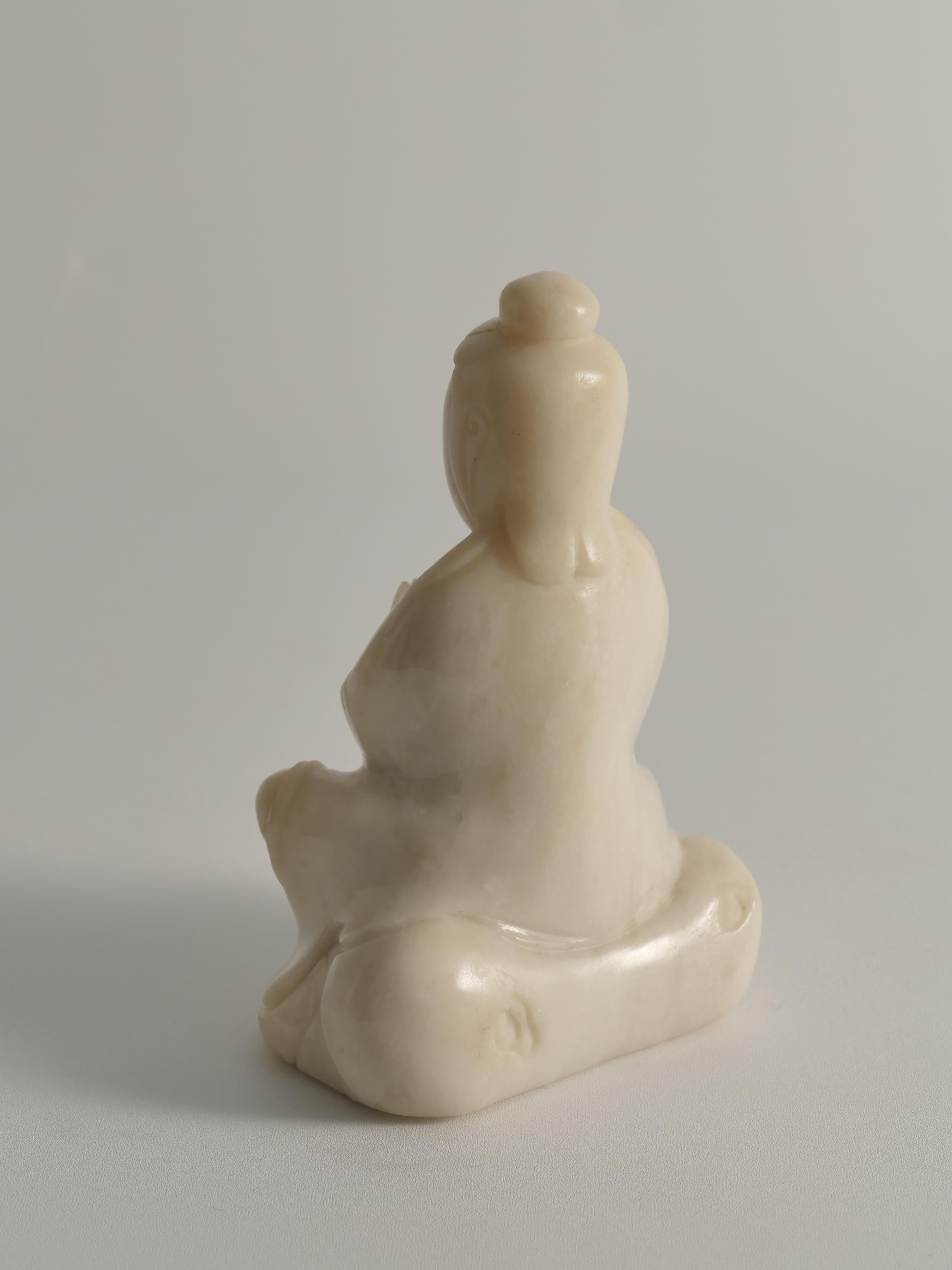Hand-Carved White Alabaster Figure of Guanyin, China, Early 20th Century For Sale 5