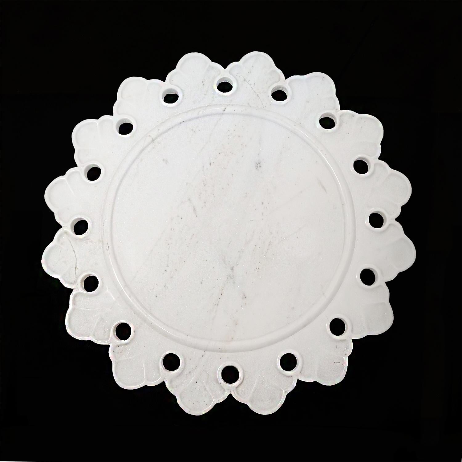 Servidor / Cargador / Plato de Mármol Blanco Tallado a Mano en venta 4