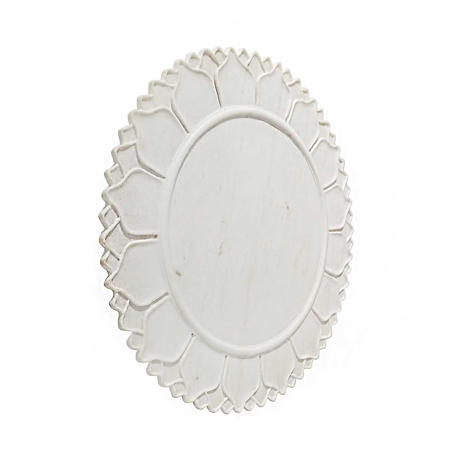 Indien Serveur / Chargeur / Assiette en marbre blanc sculpté à la main en vente