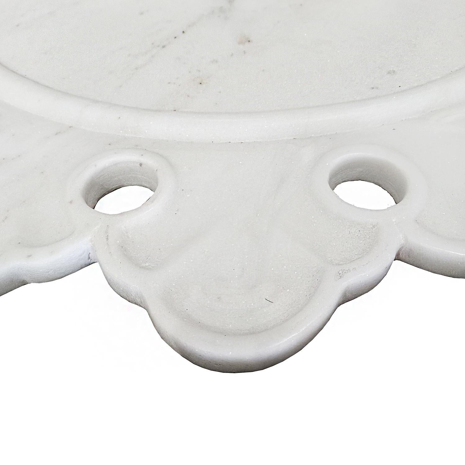 Servidor / Cargador / Plato de Mármol Blanco Tallado a Mano mediados del siglo XX en venta