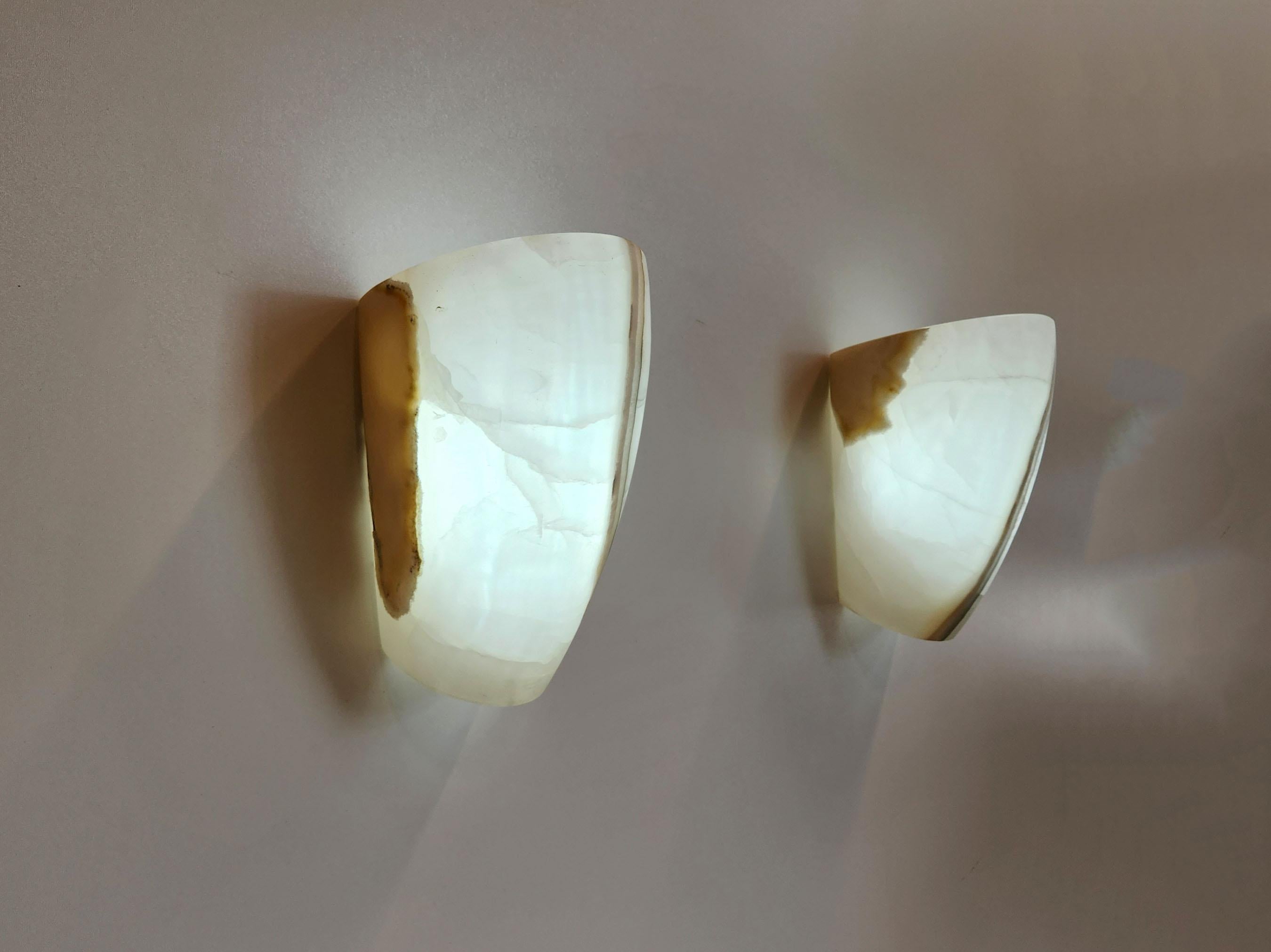 Mexican Hand-carved White Onyx Wall Sconces with Natural Dark Veins For Sale