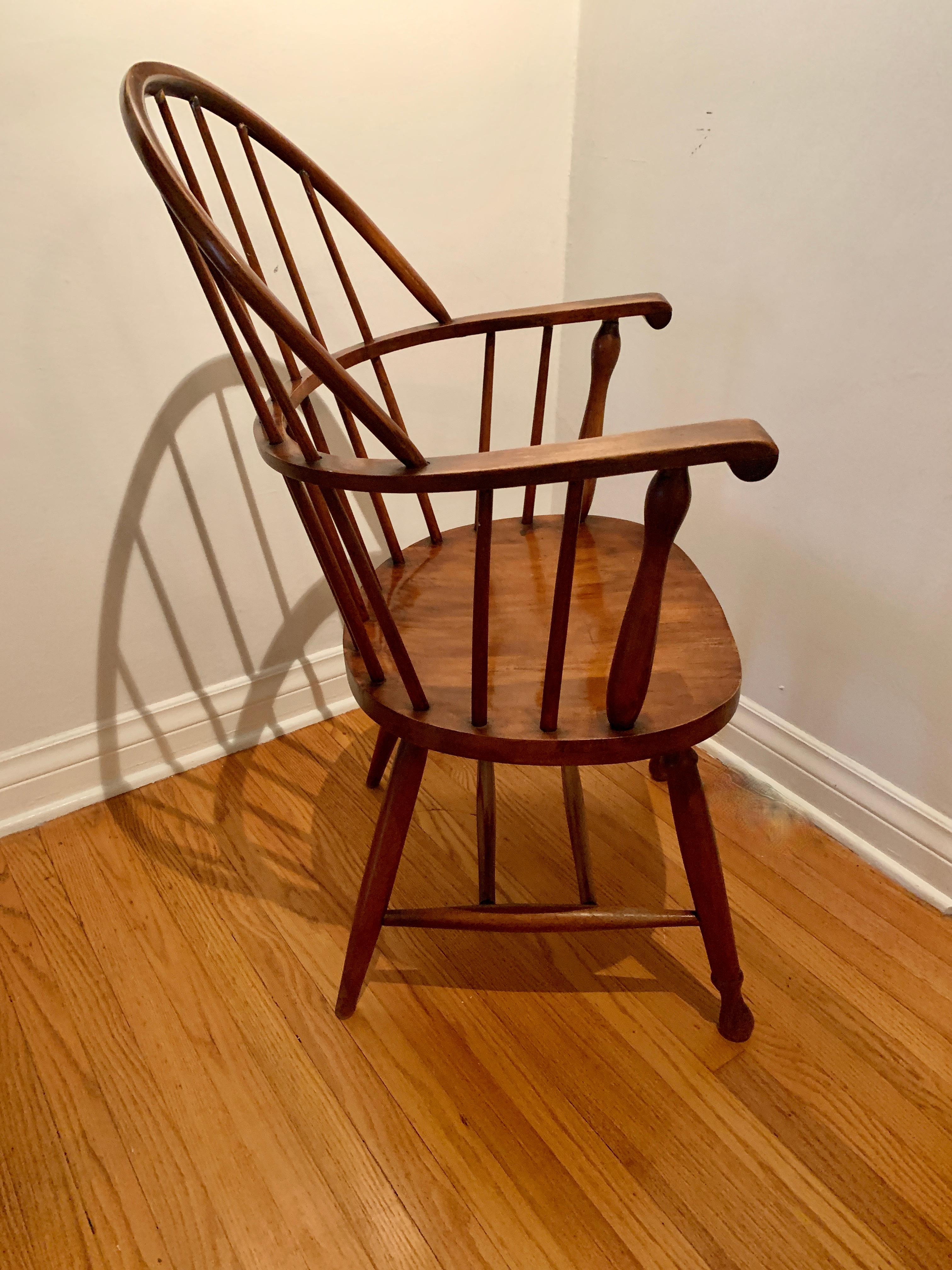 Hand Carved Windsor Chair For Sale 6