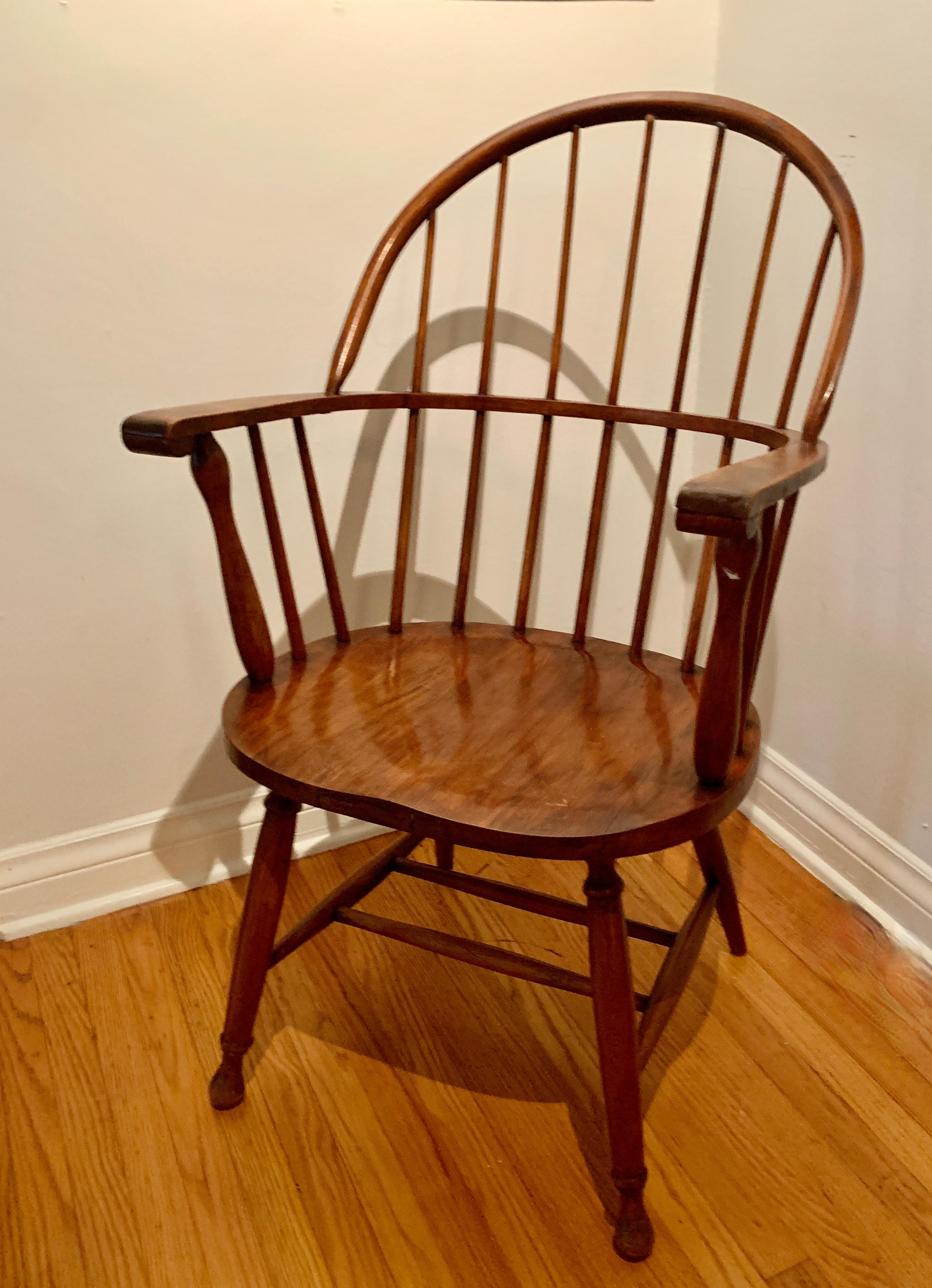 Hand Carved Windsor Chair For Sale 8