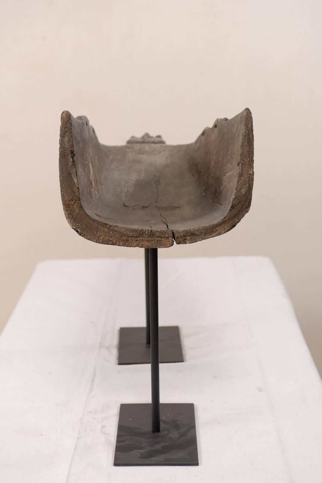 Hand-Carved Wood Boat Prow on Iron Stand from Papua New Guinea, Mid-20th Century 3