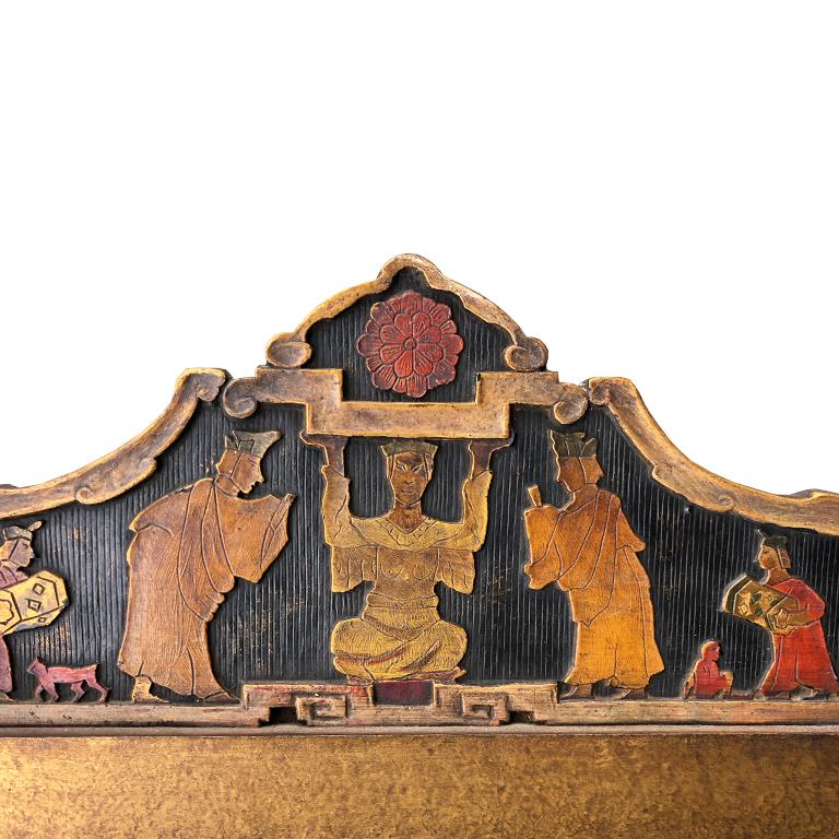 Miroir rectangulaire en bois doré sculpté en forme de pagode Chinoiserie française circa 1900 en vente 1
