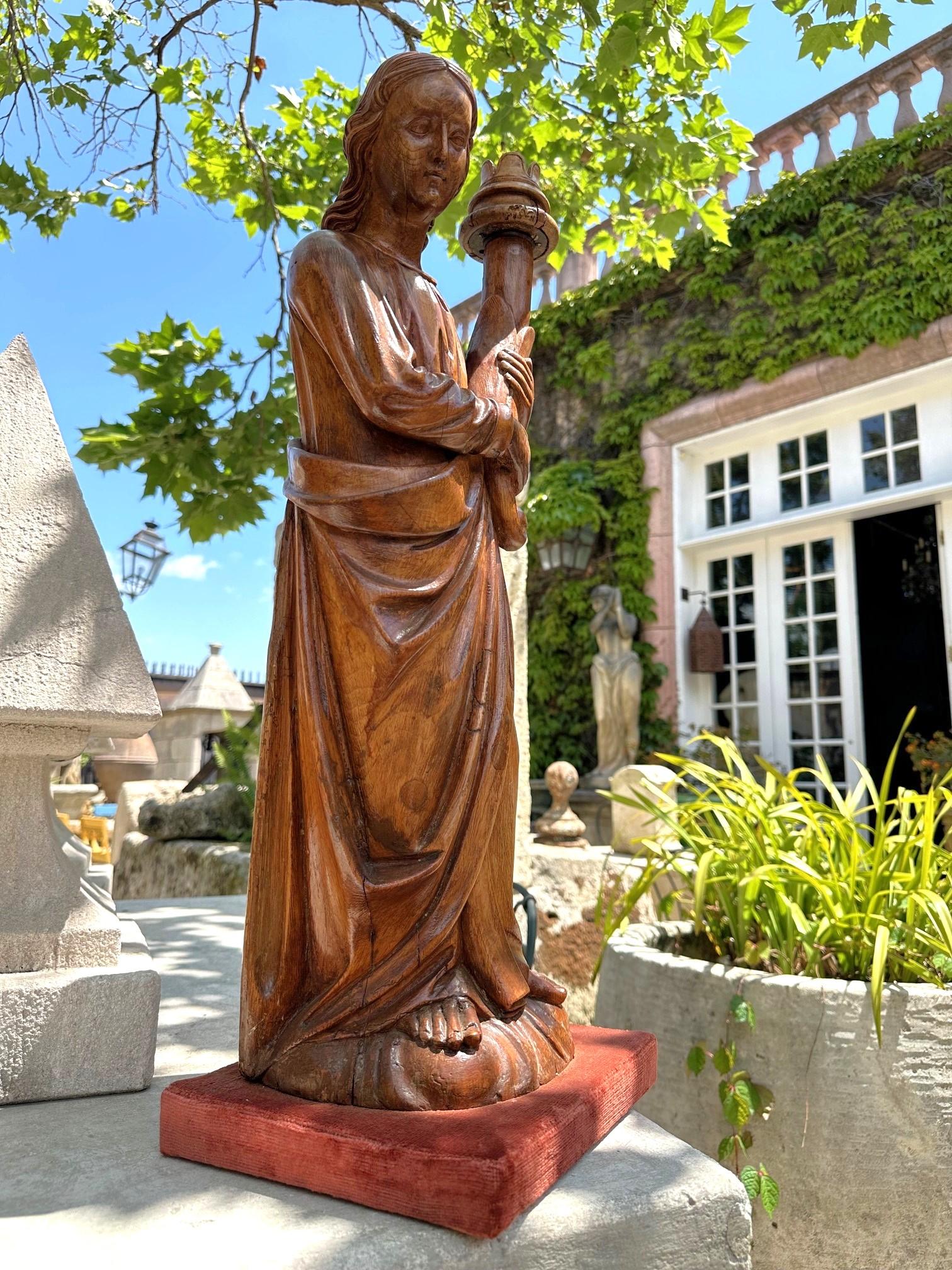 Handgeschnitzte Holzfigur-Skulptur, Engelsstatue, Antiquitäten, Los Angeles, Kalifornien im Zustand „Gut“ im Angebot in West Hollywood, CA