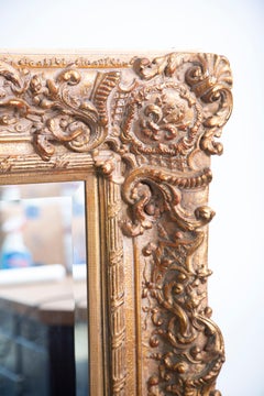 Specchio in legno intagliato a mano, gesso e doratura, Italia, circa 1880