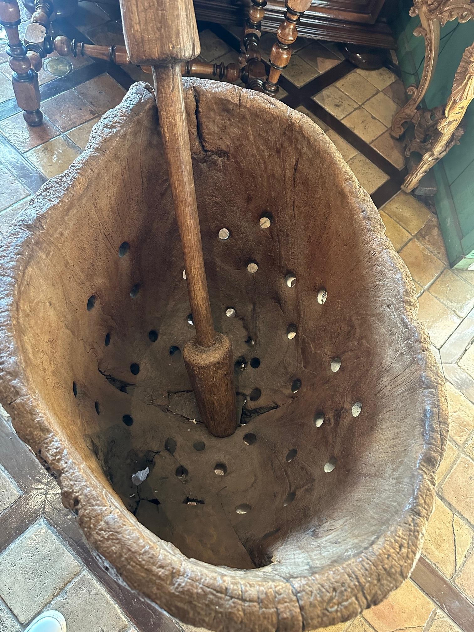 Madera Tallada a Mano Jardinera Jardinera Cachepot Antigüedades Decorativas LA siglo XVIII y antes en venta